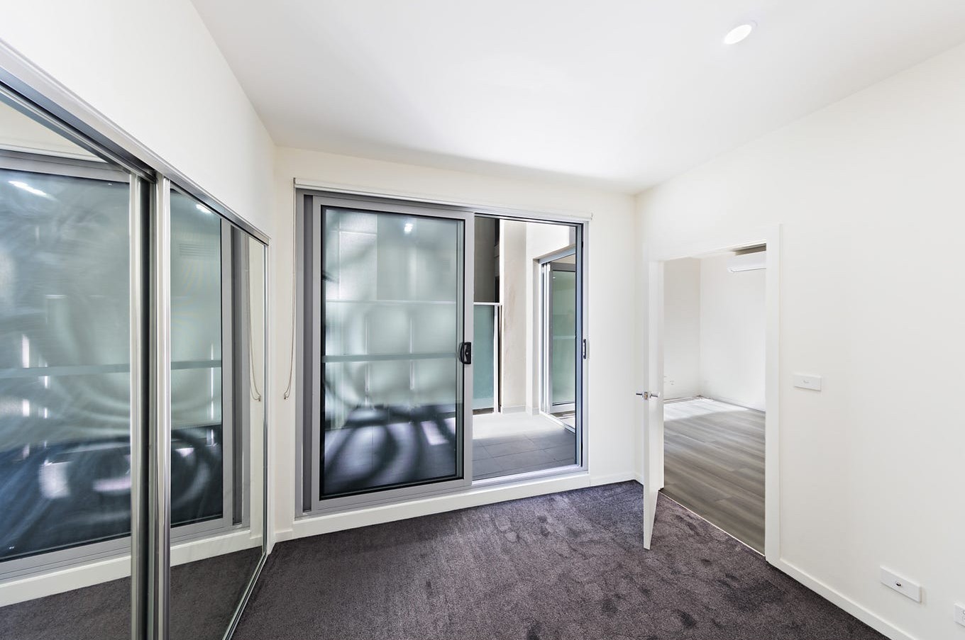 102/437 Gaffney Street, Pascoe Vale, VIC 3044