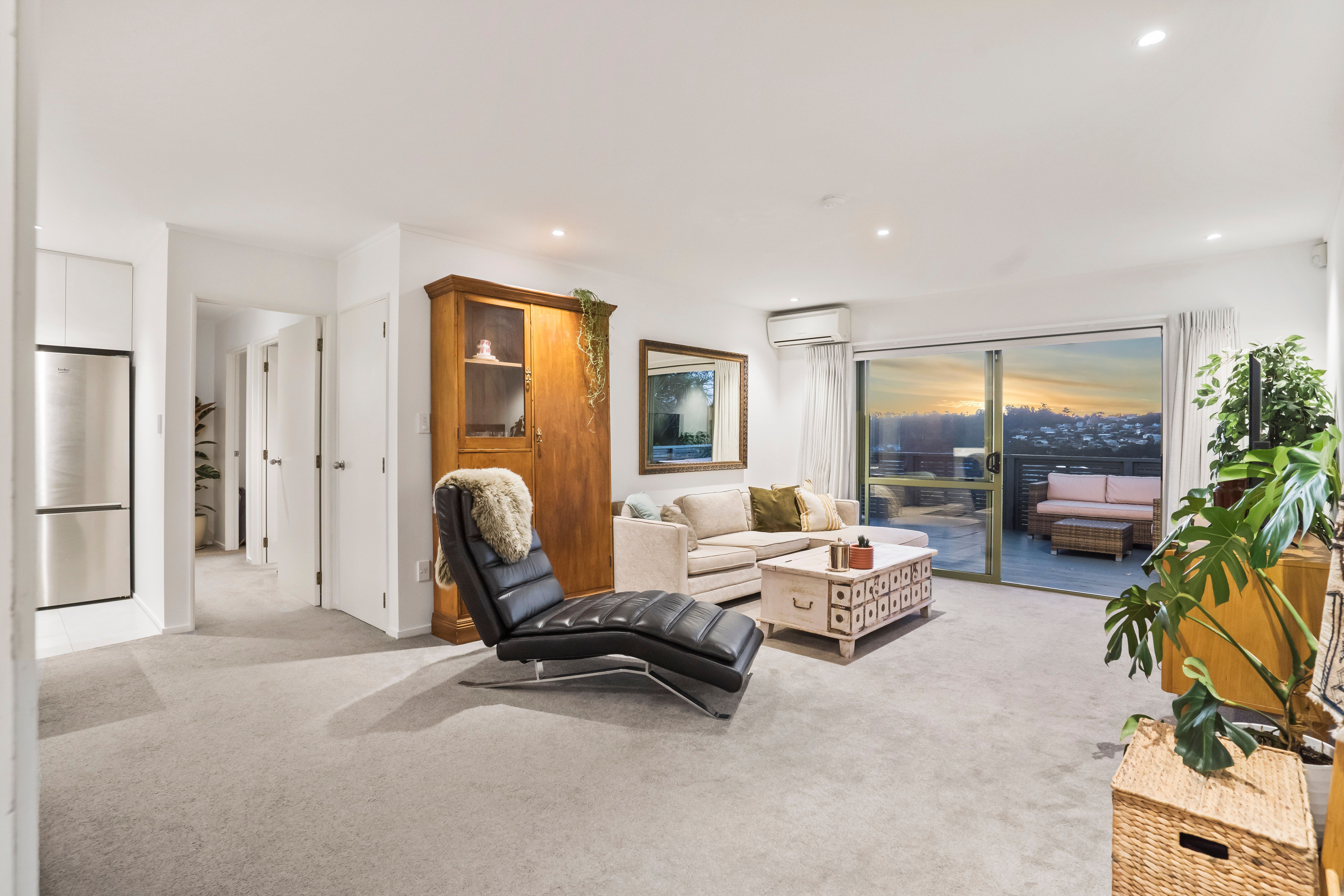 2/39 Powrie Street, Glenfield, North Shore City