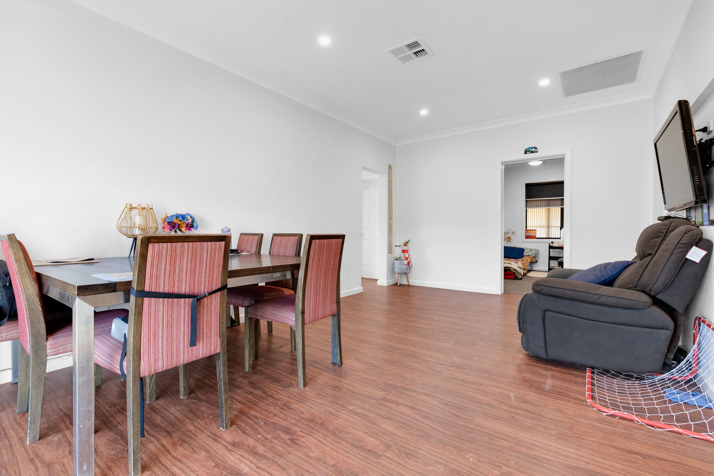 152 Boomerang Avenue — photo 10 of 30