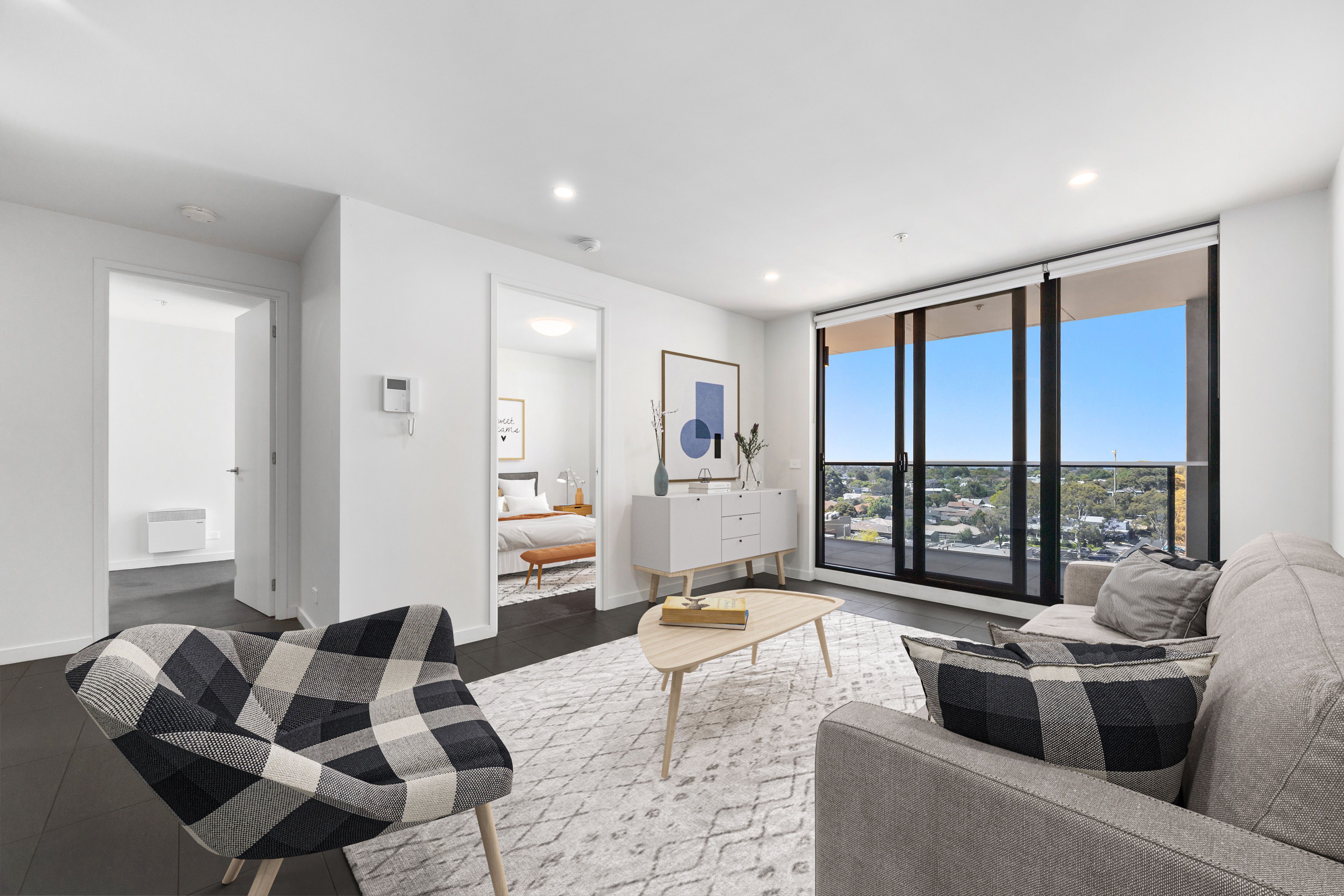 8 Railway Road, Cheltenham VIC 3192