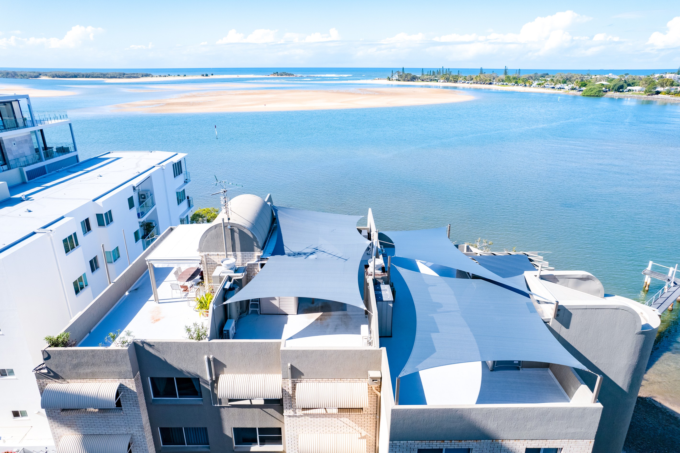 4/2 Duporth Avenue, Maroochydore, QLD 4558