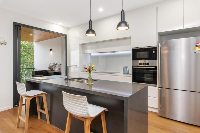 102/390 Simpsons Road, Bardon, QLD 4065