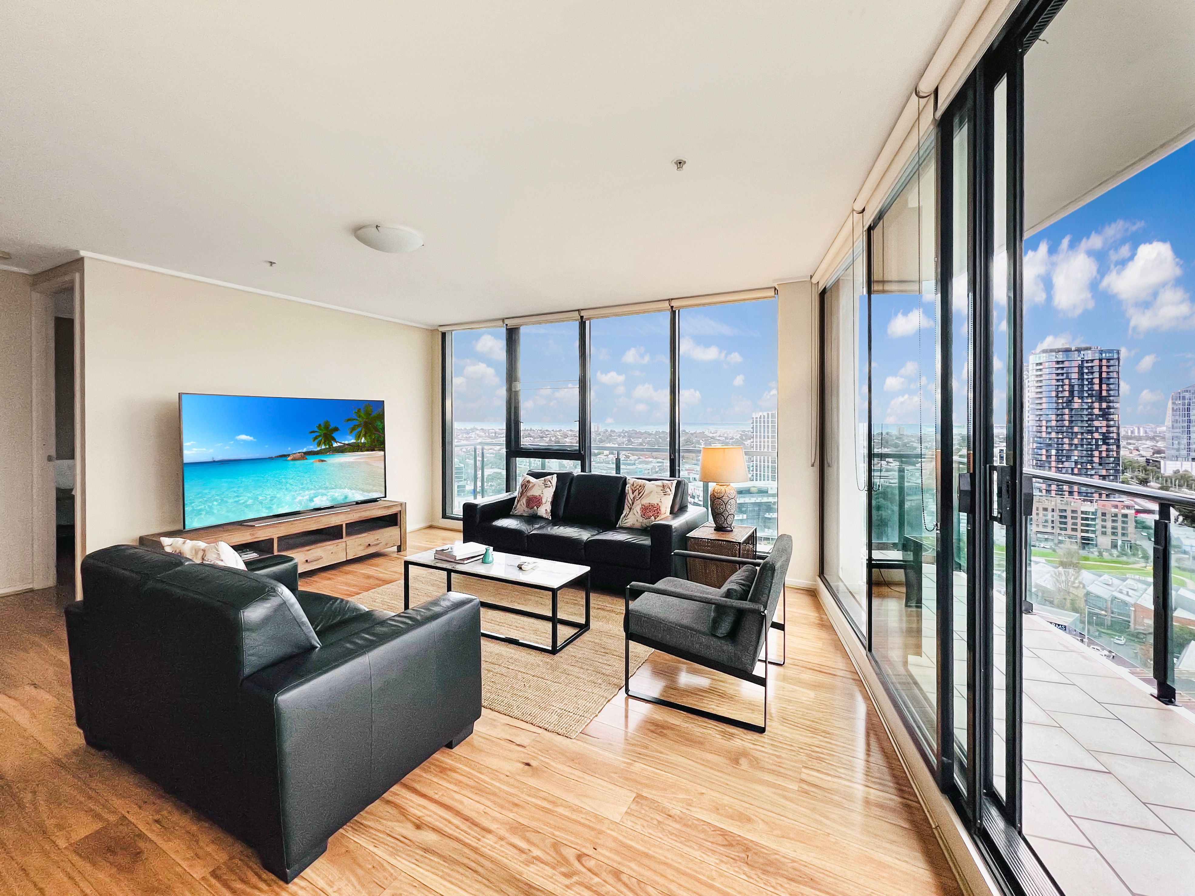 209/99 Whiteman Street, Southbank, VIC 3006