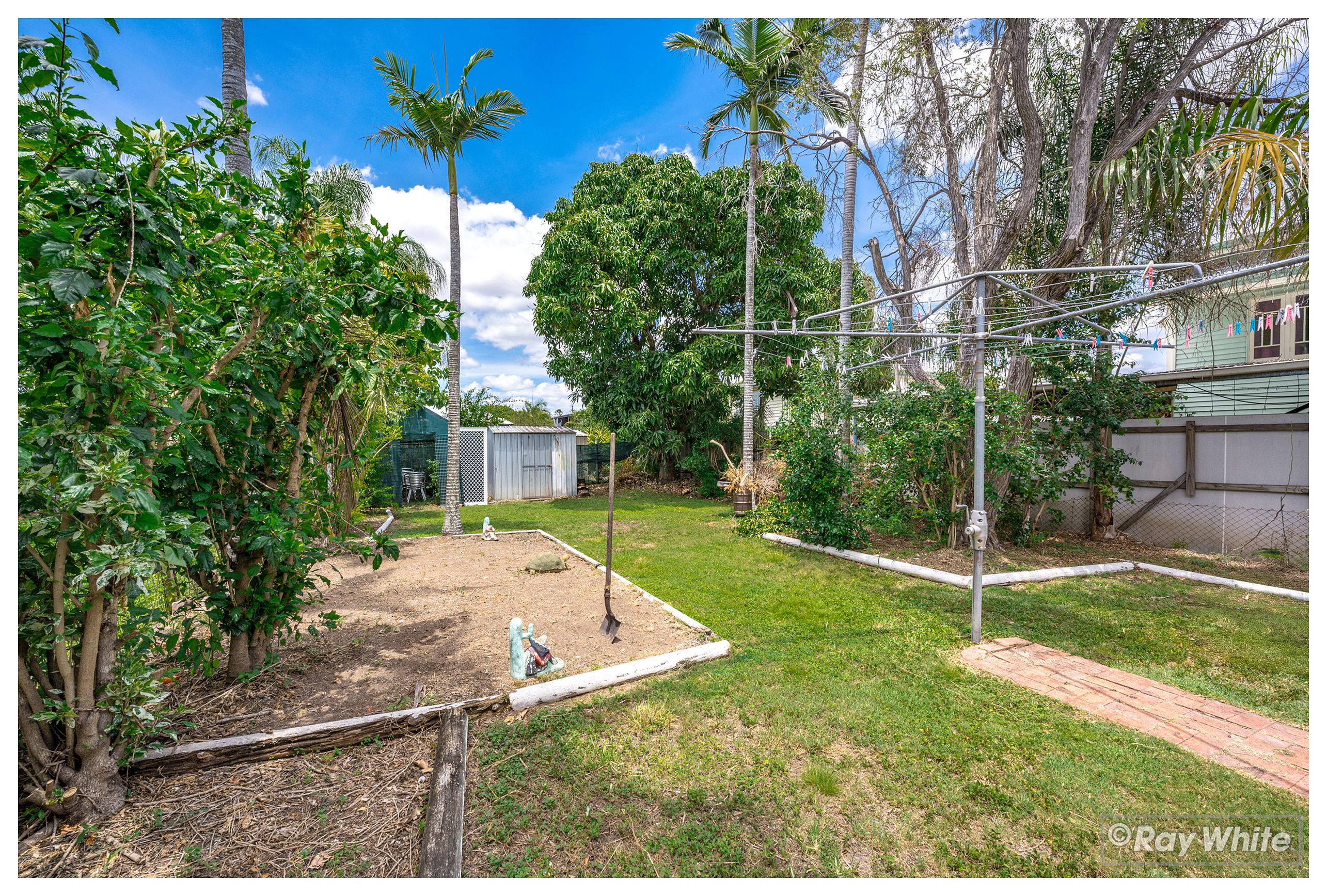 32A Burnett Street — photo 10 of 14