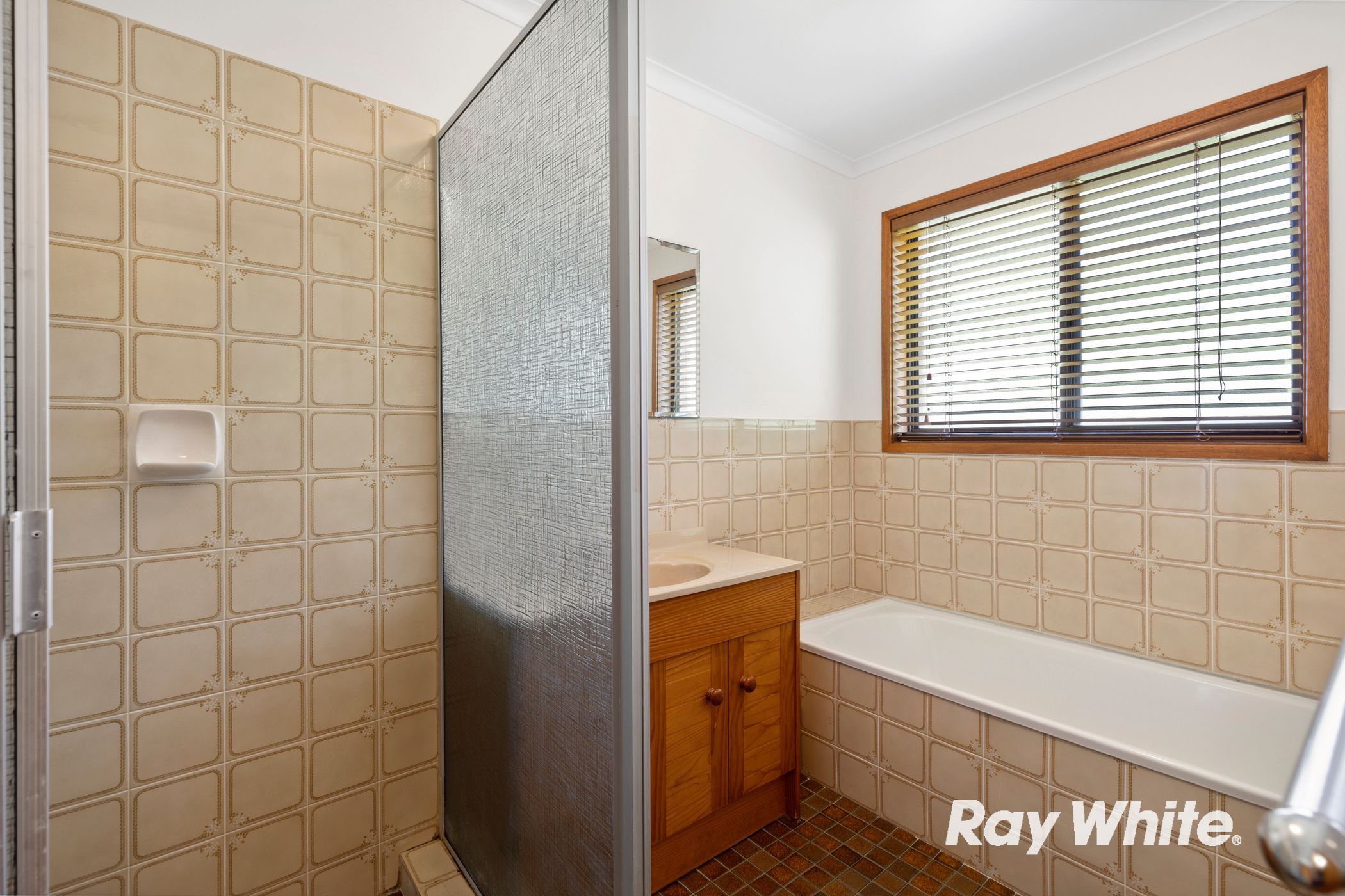 48 Forest Parade, Tomakin, NSW 2537 House for Sale Batemans Bay