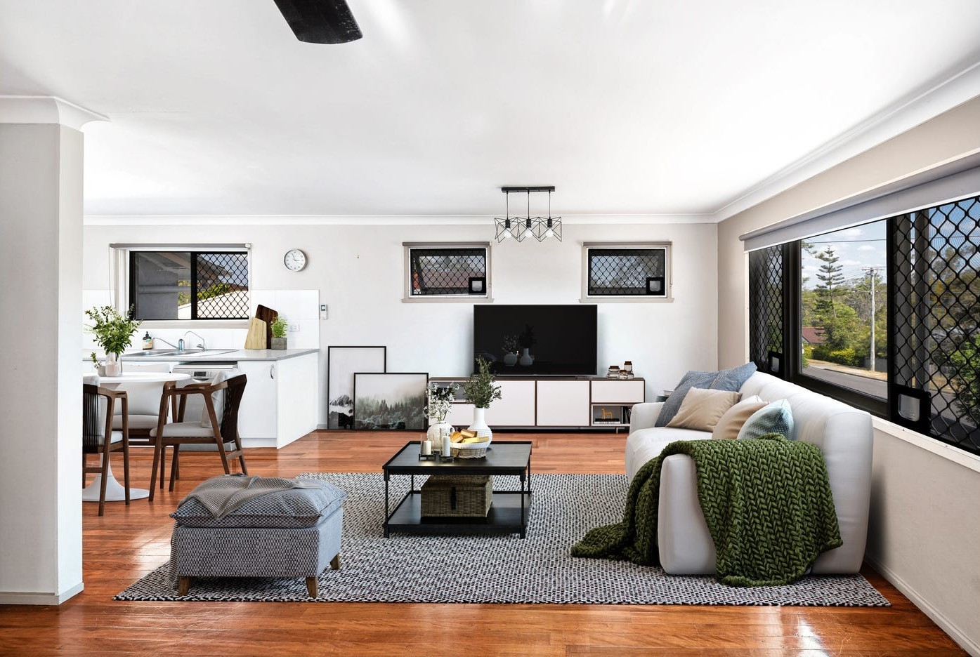 17 Overell cresent, Riverview, QLD 4303