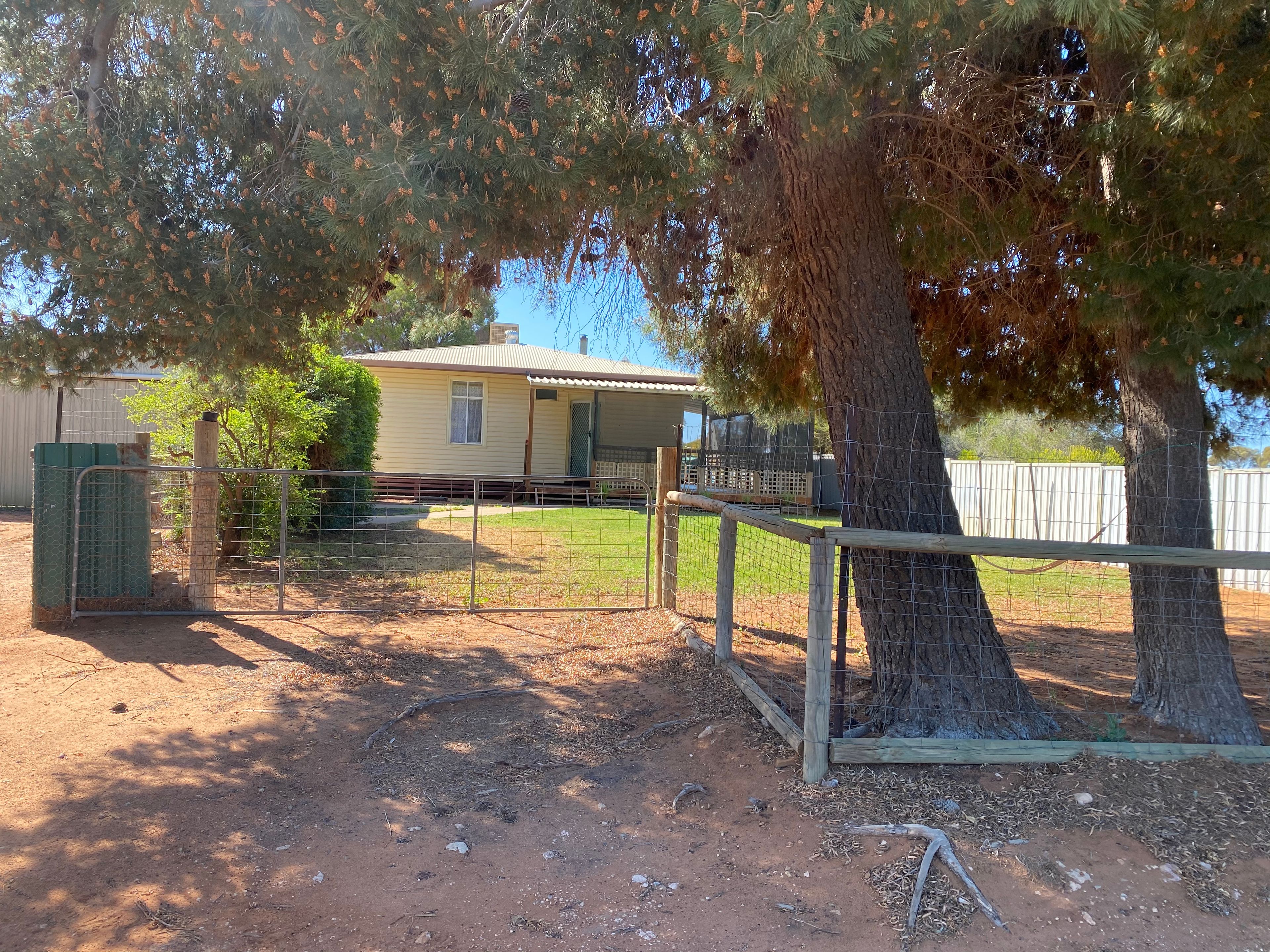 1089 Brownport Road, Iraak, VIC 3494