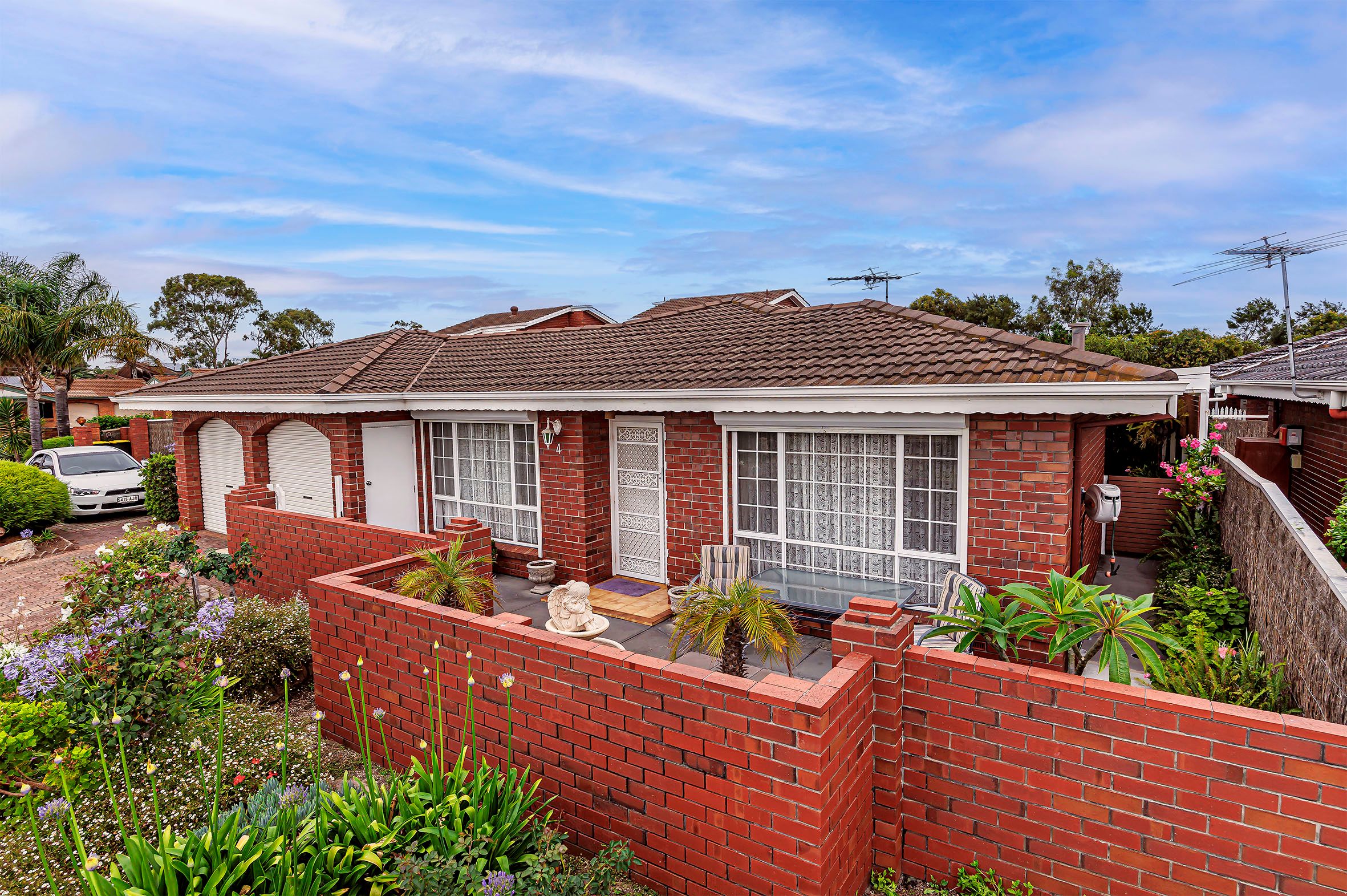 4 Cocos Grove, West Lakes SA 5021