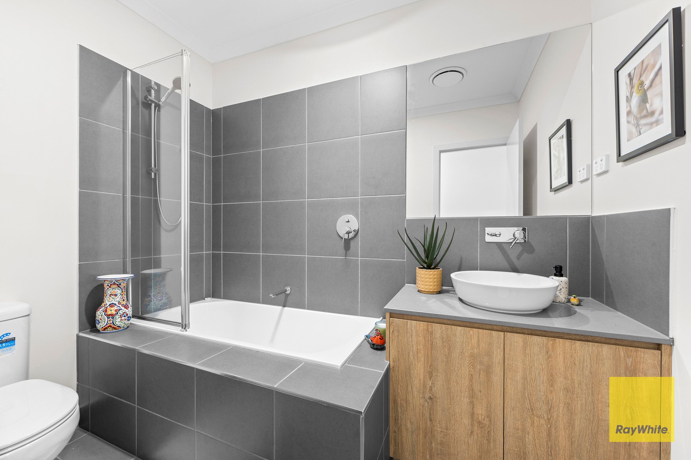 10 Burridge Street — photo 11 of 17
