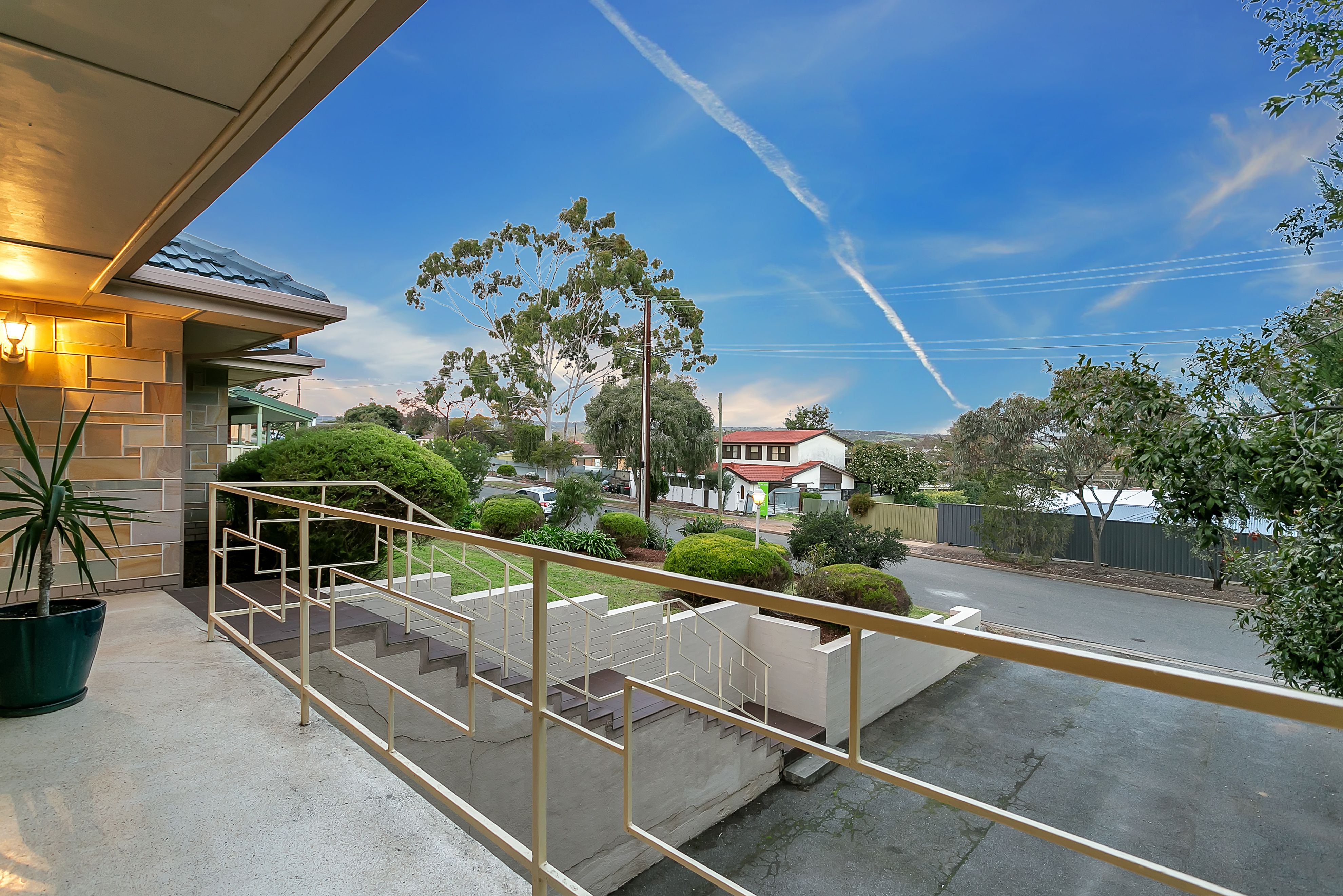 10 Kerrin Avenue, Morphett Vale, SA 5162