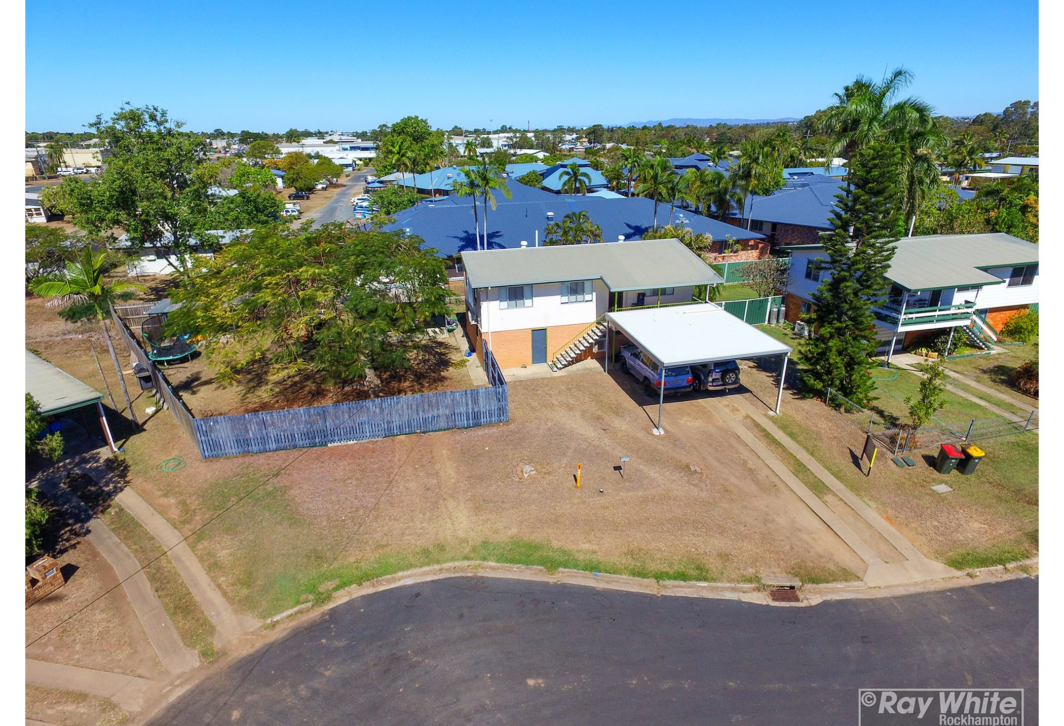 8 Blair Street, Kawana, QLD 4701