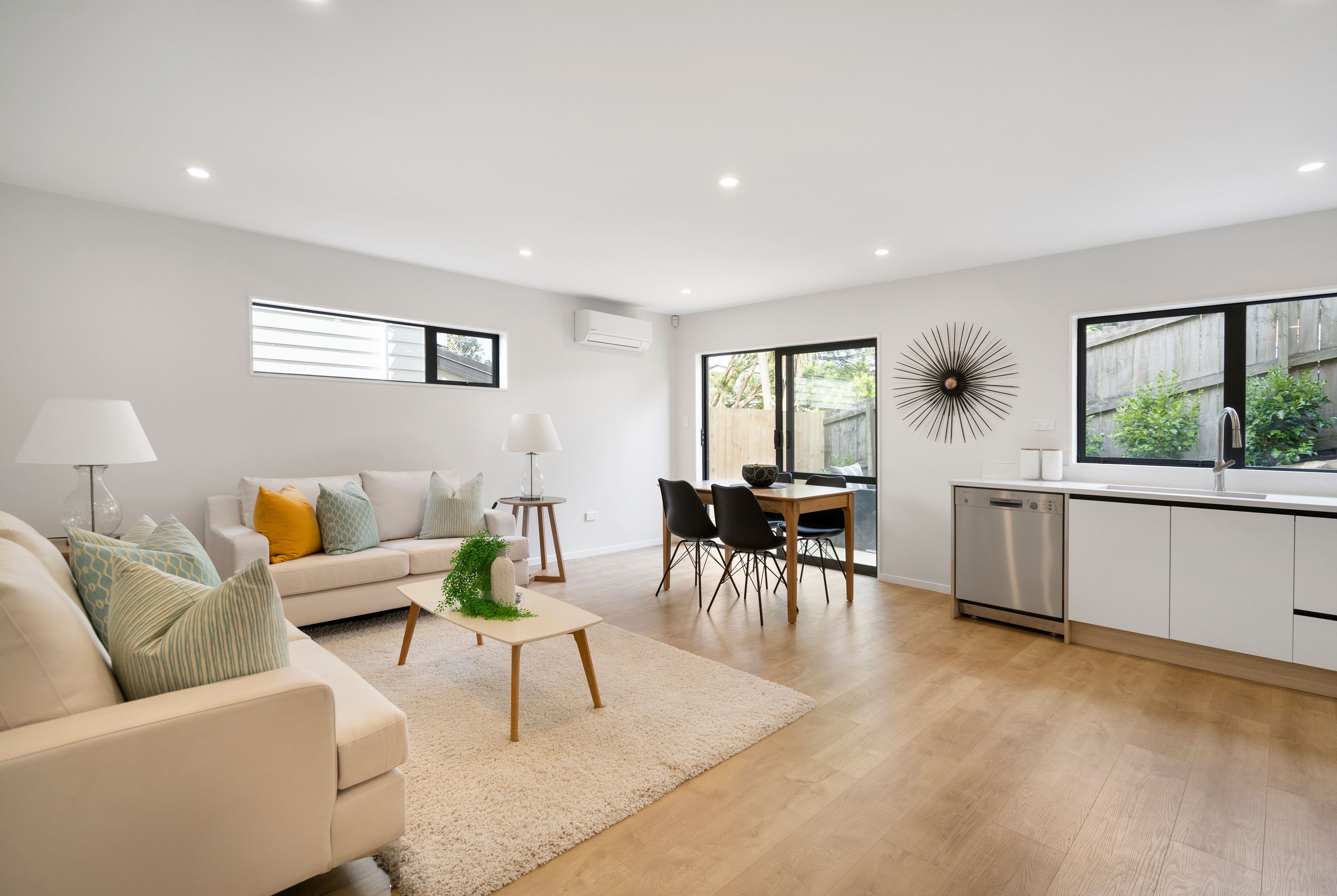 45b Seon Place, Birkdale, North Shore City