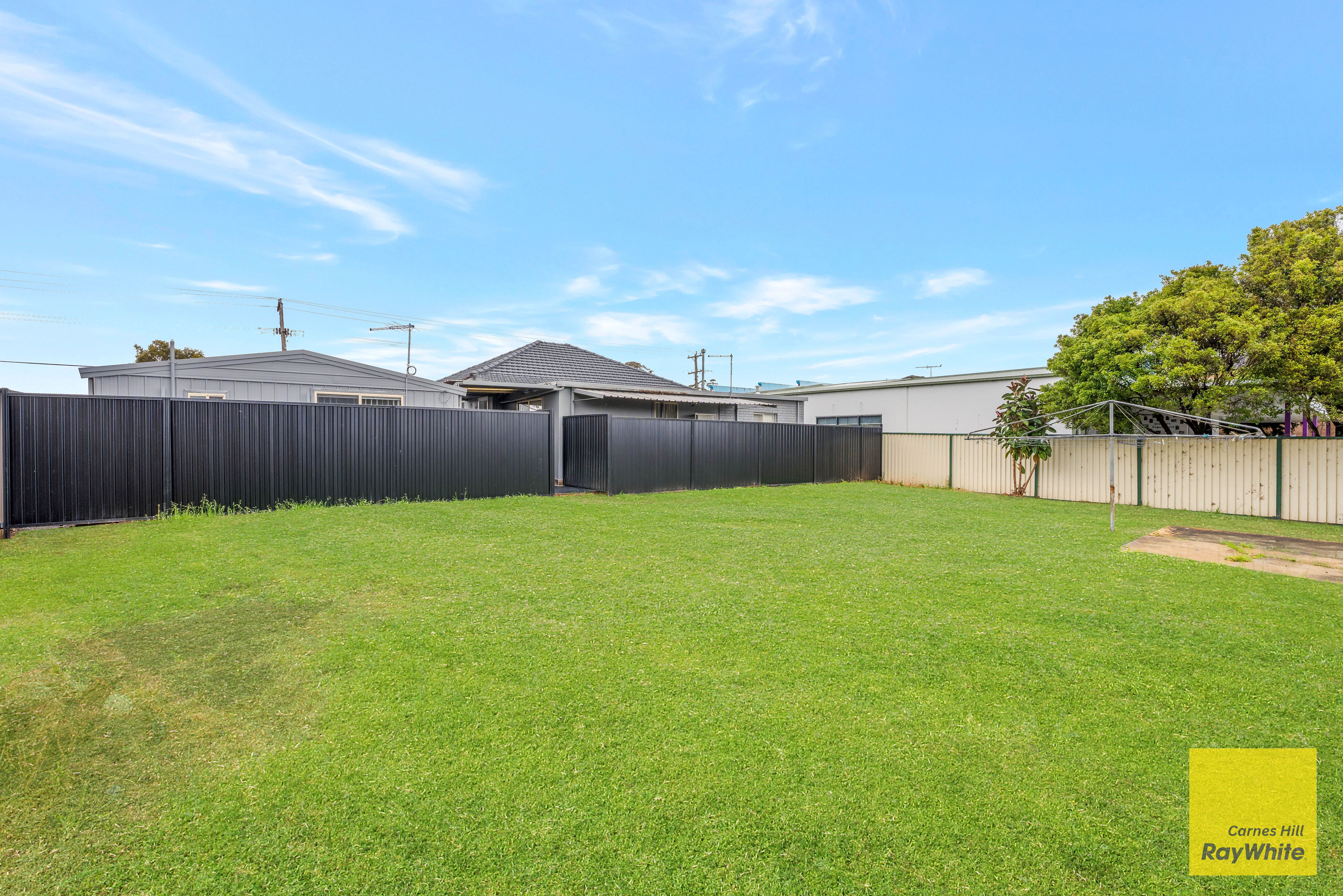 96 Flowerdale Road — photo 14 of 14