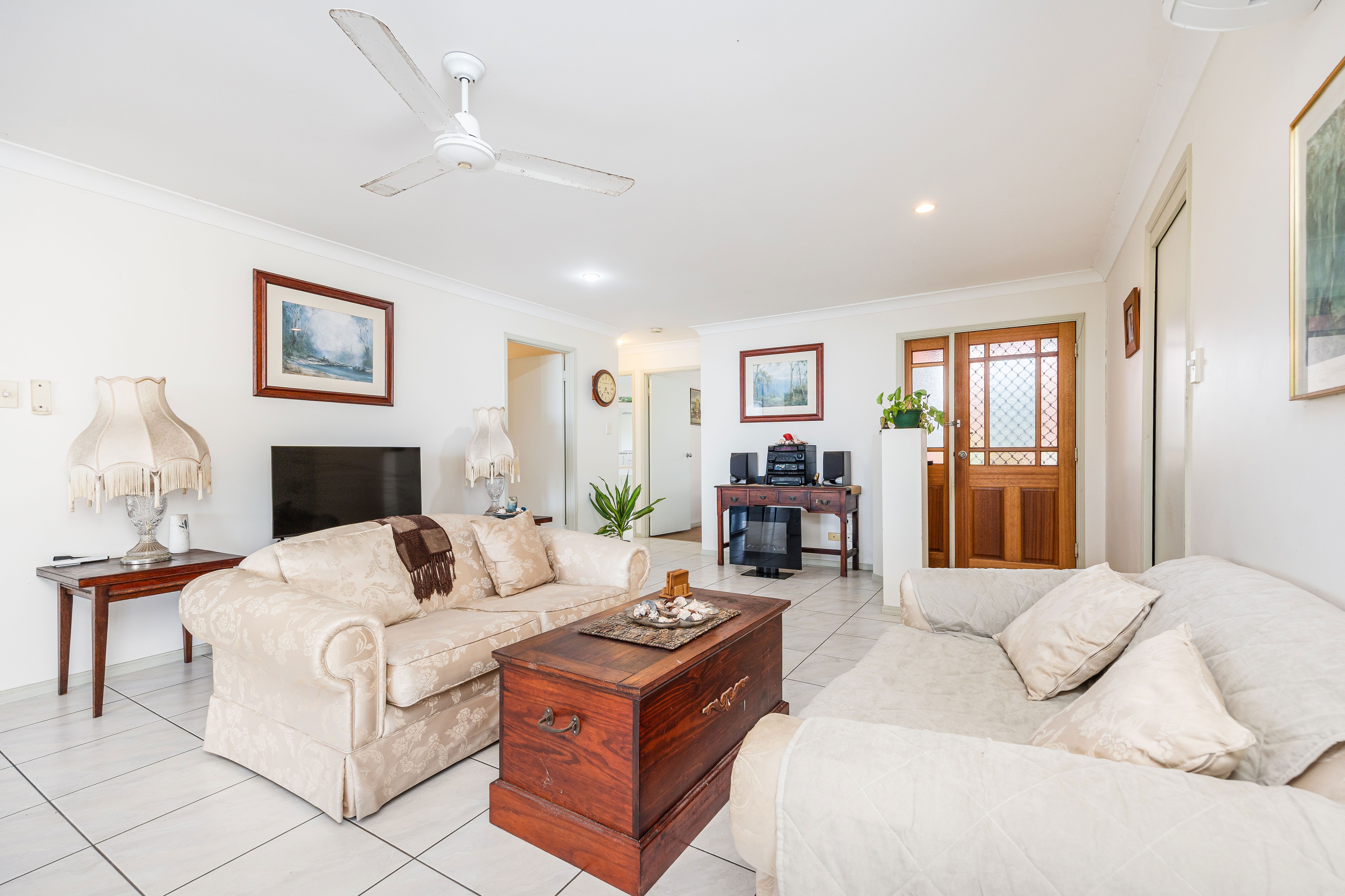 14 Marineview Avenue, Scarness, QLD 4655