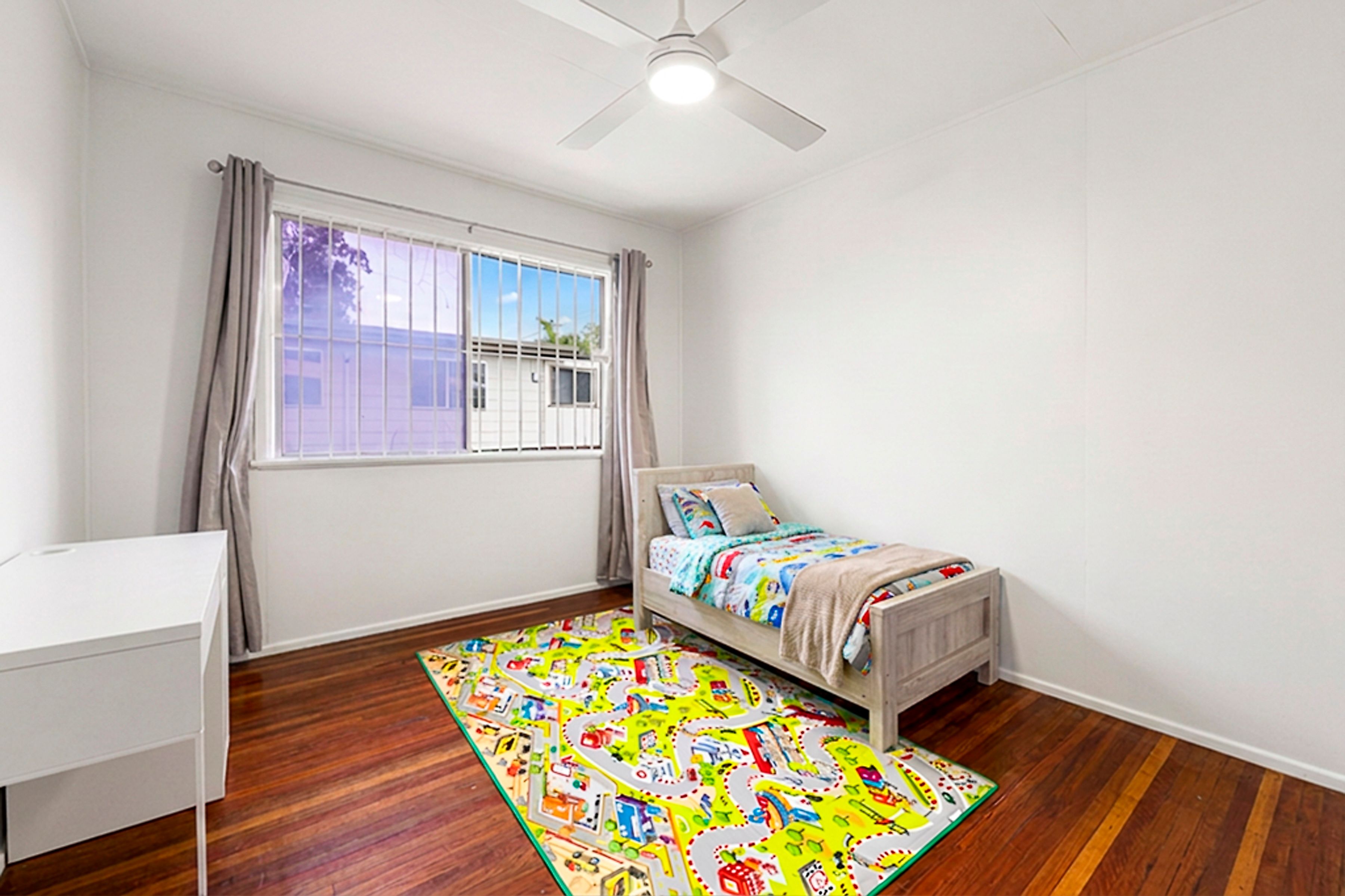 8 Robinson Street — photo 11 of 19