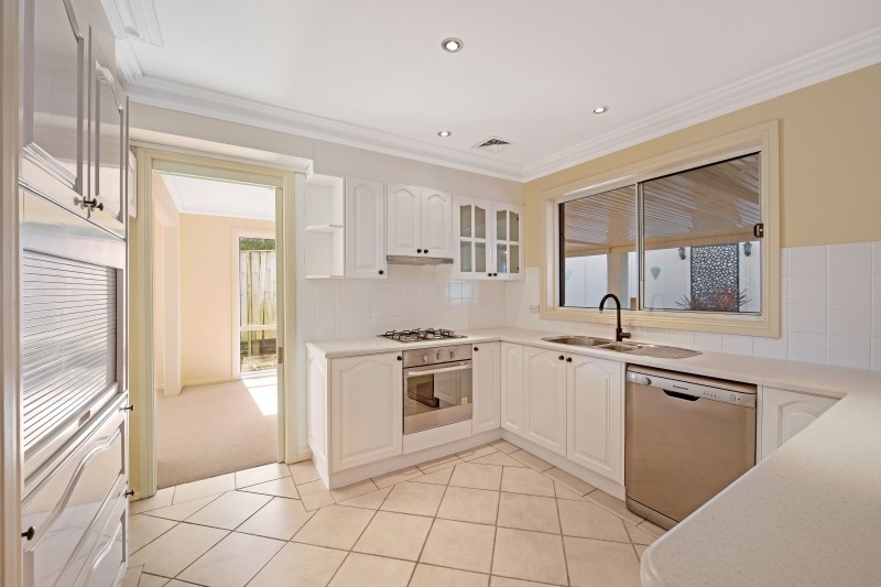 7 Bernard Place, Cherrybrook, NSW 2126