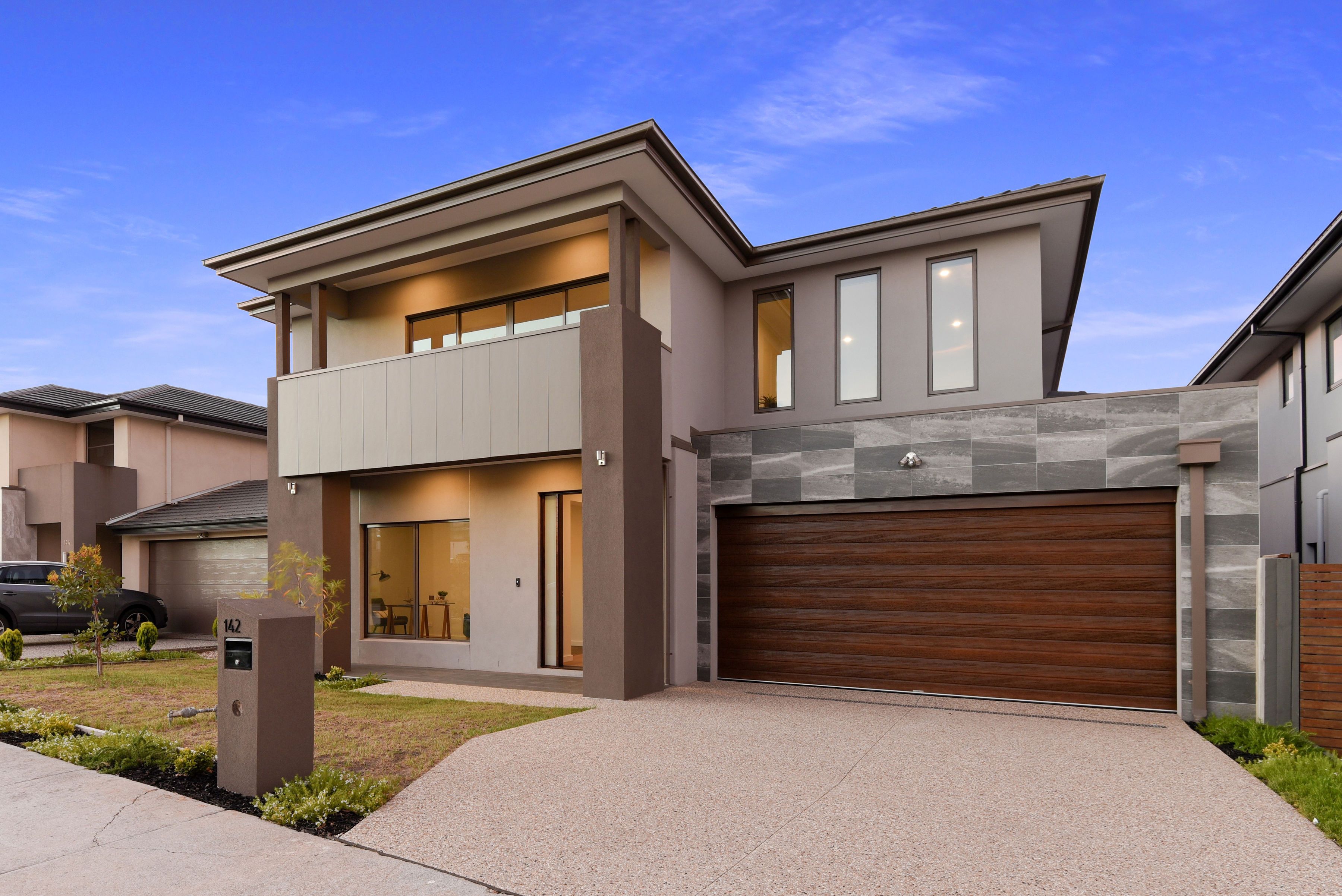 142 Harcrest Boulevard, Wantirna South, VIC 3152 Sold House Ray