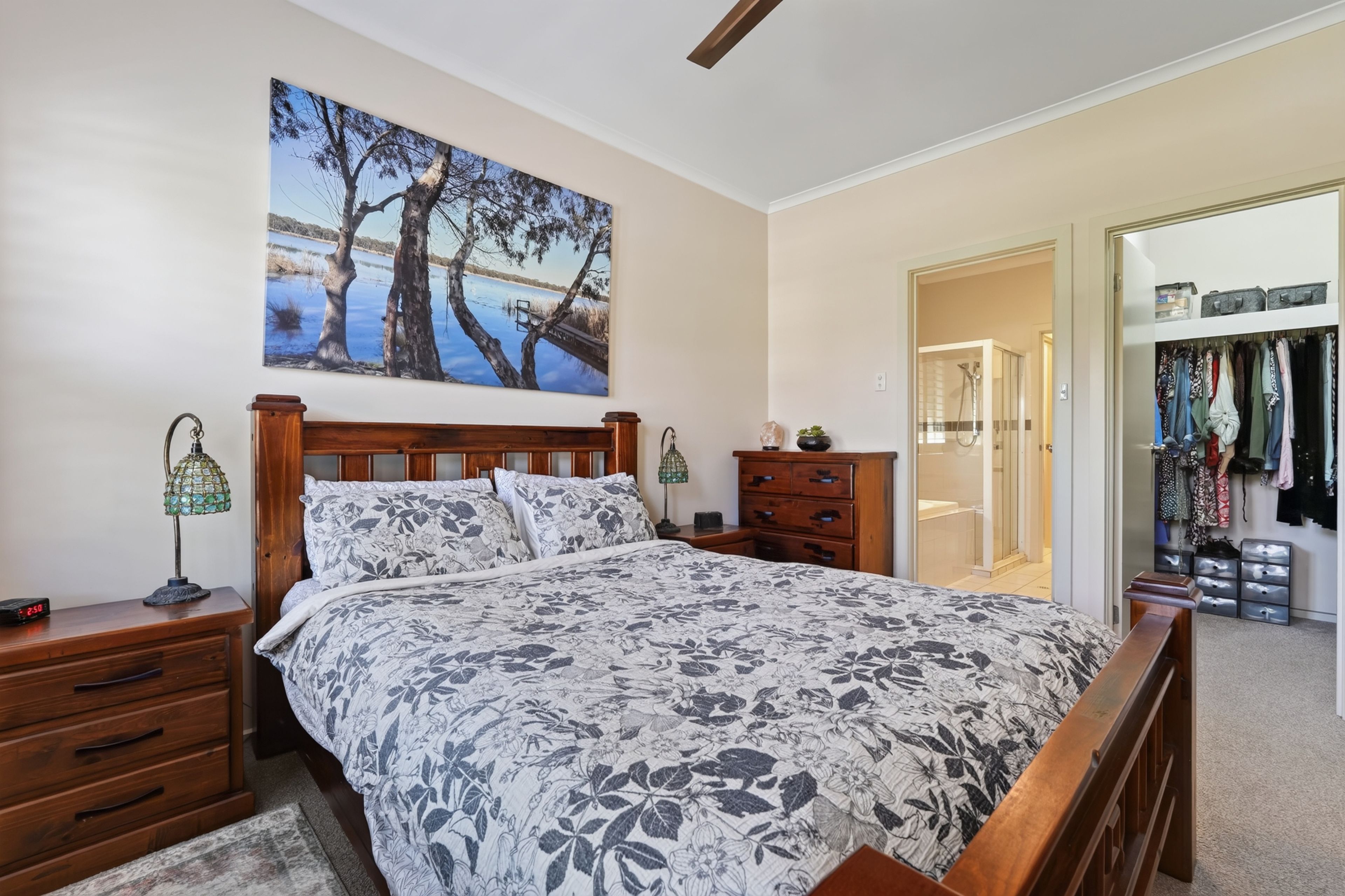 6 Sheean Street — photo 12 of 30