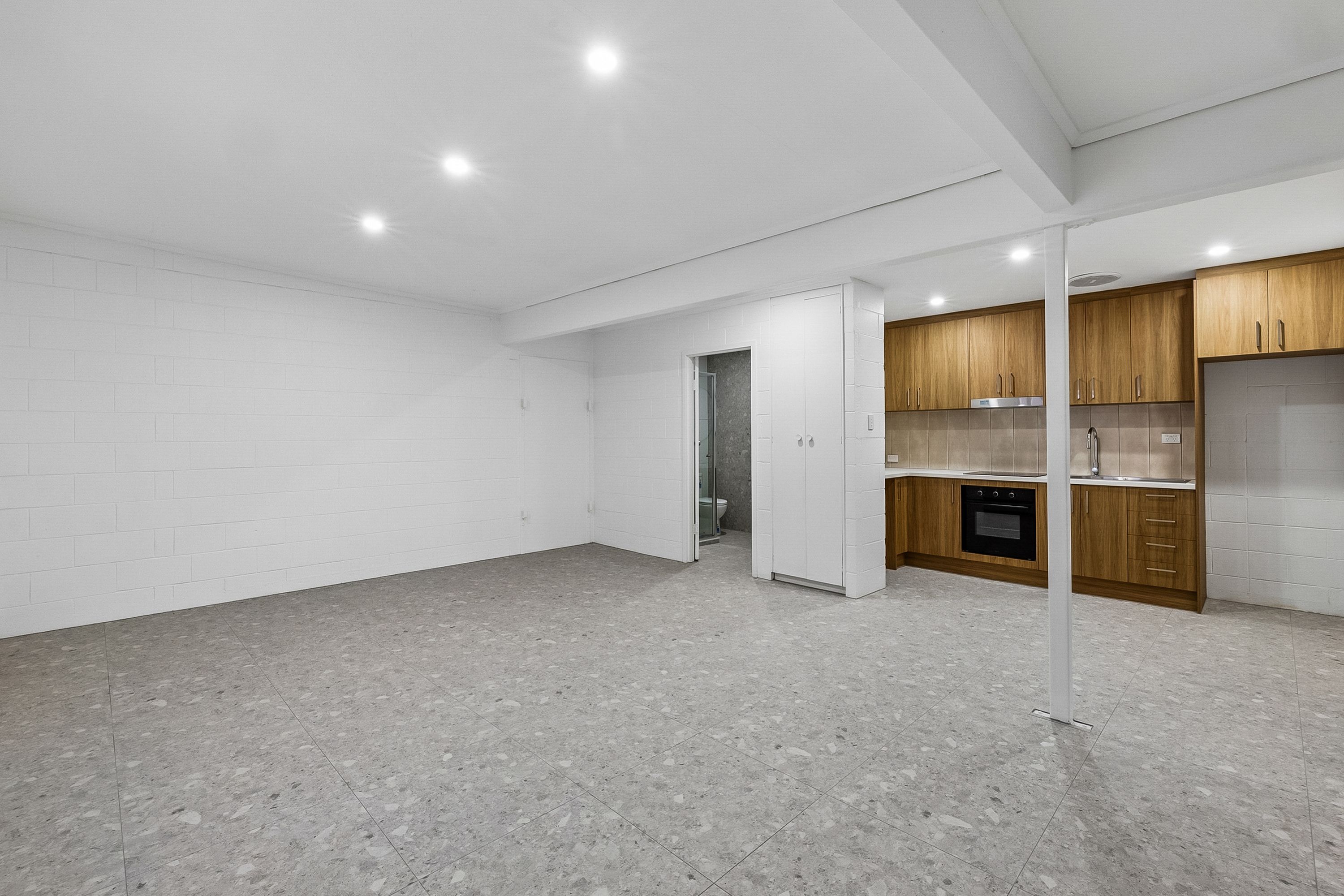 2/11a Nile Street, Port Adelaide, SA 5015
