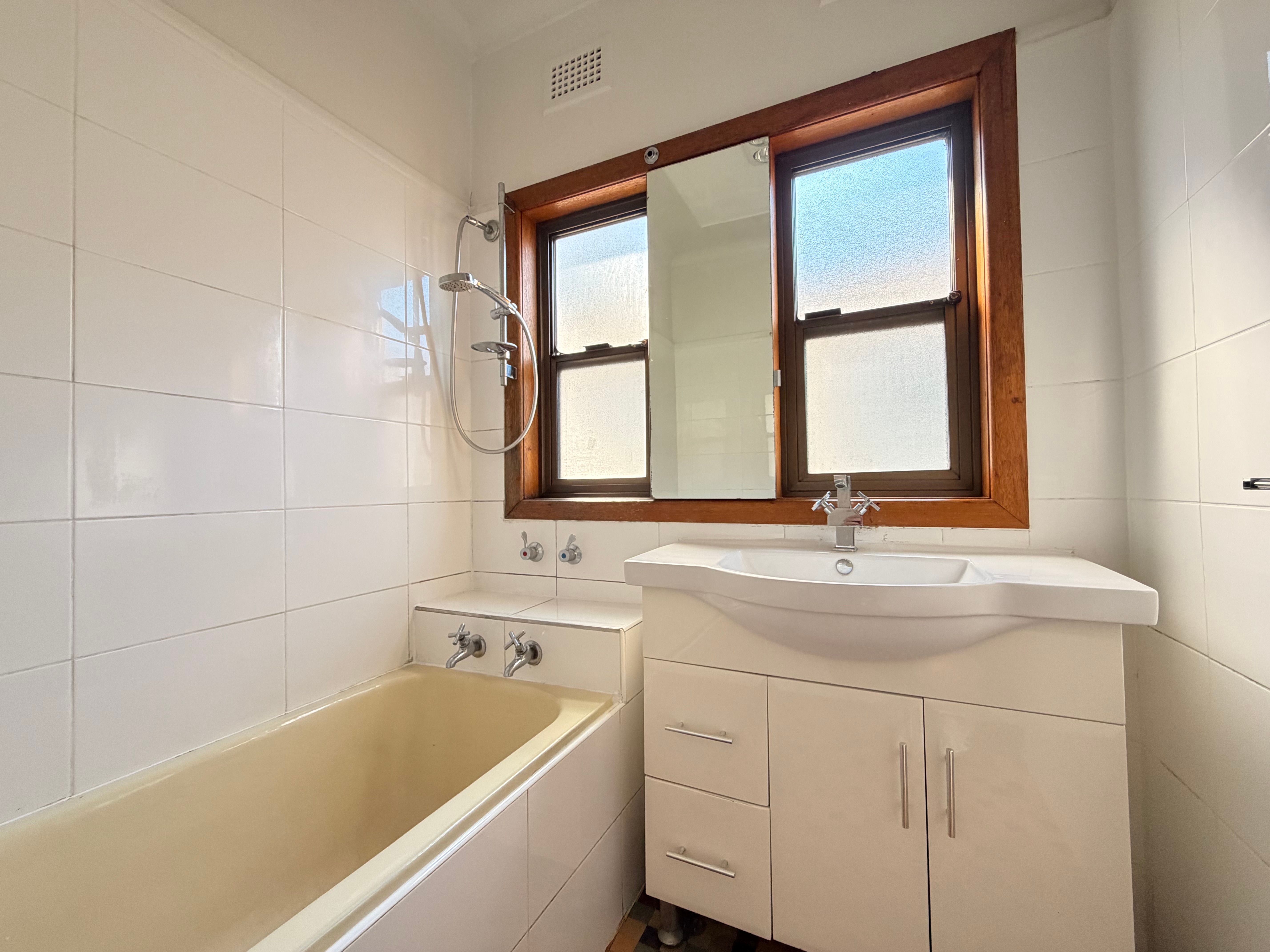 41 Martin Street — photo 9 of 10