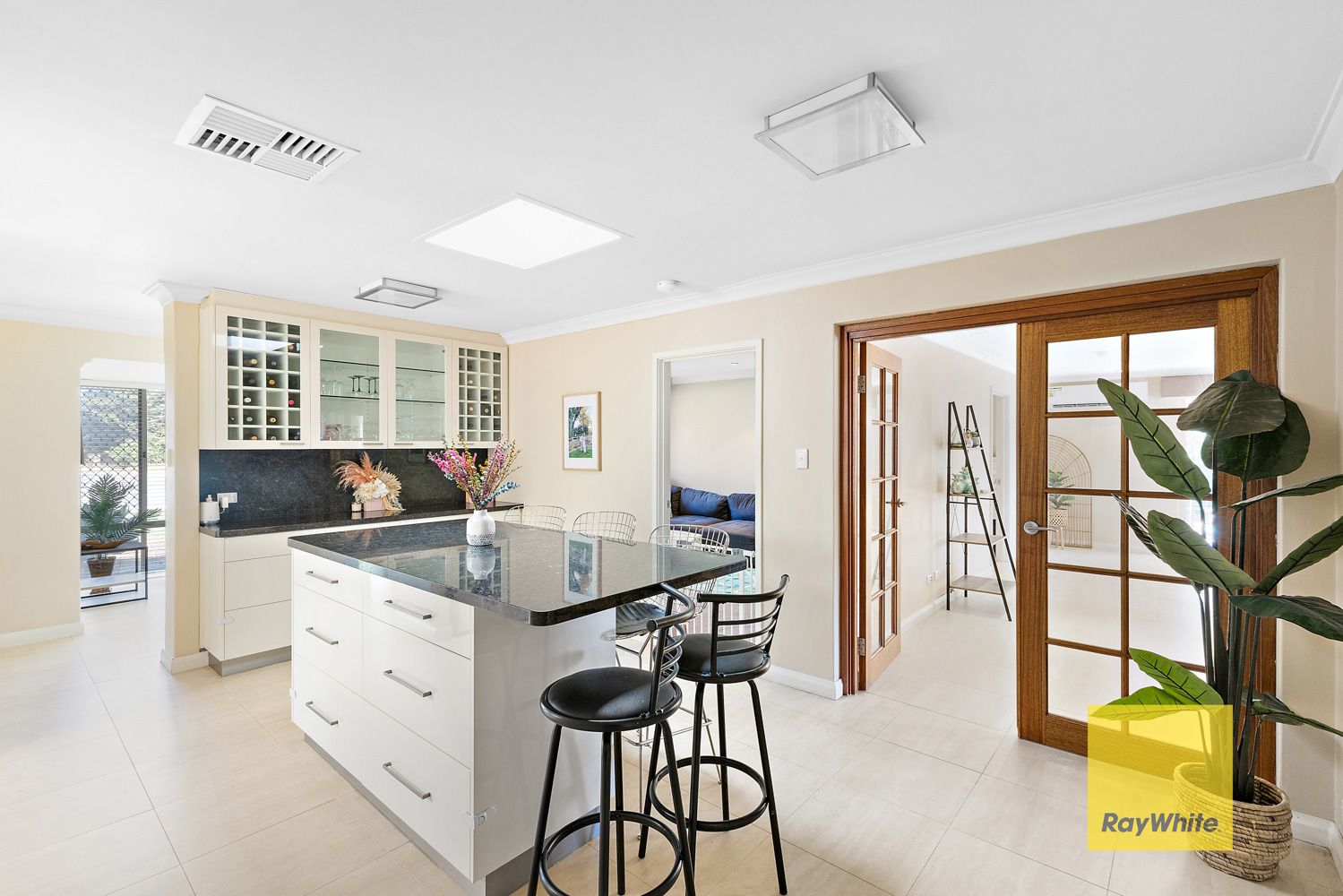 29 Orberry Place, Thornlie, WA 6108