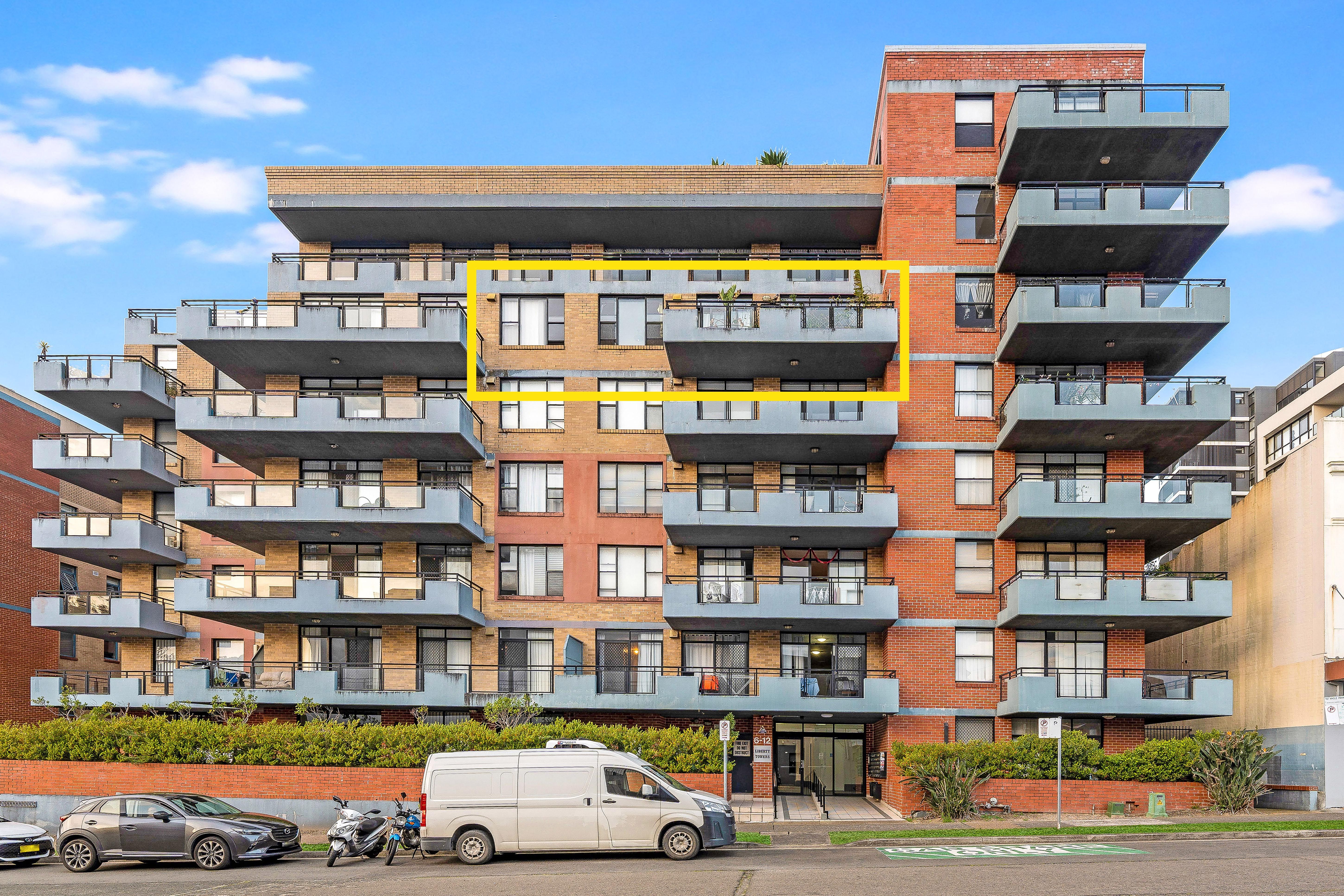 6 Carrington Avenue, Hurstville NSW 2220
