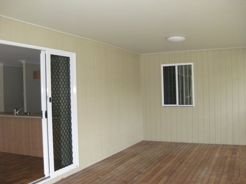20 Salomon Court, Goodna, QLD 4300