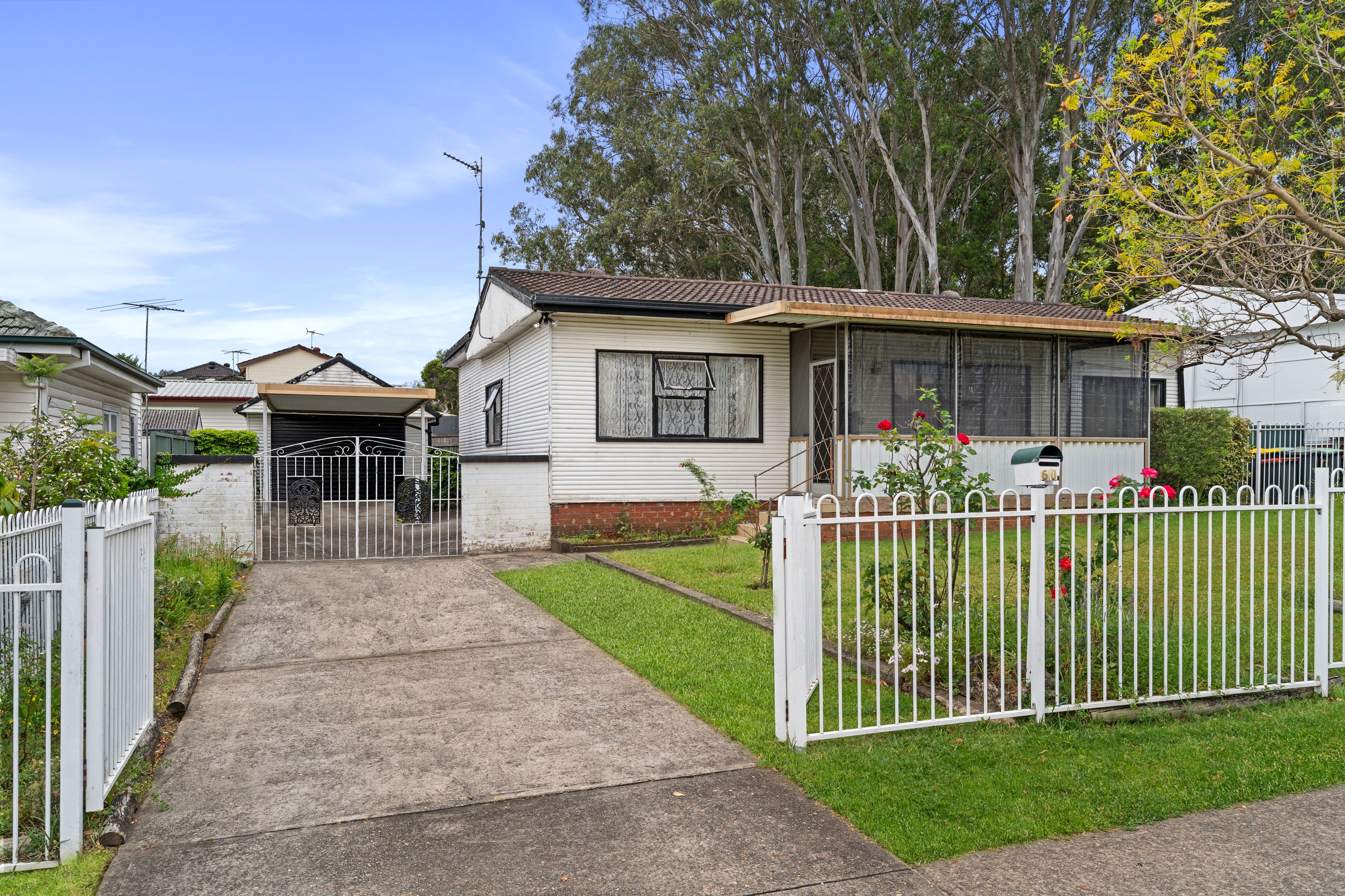 60 Fawcett Street, Glenfield, NSW 2167