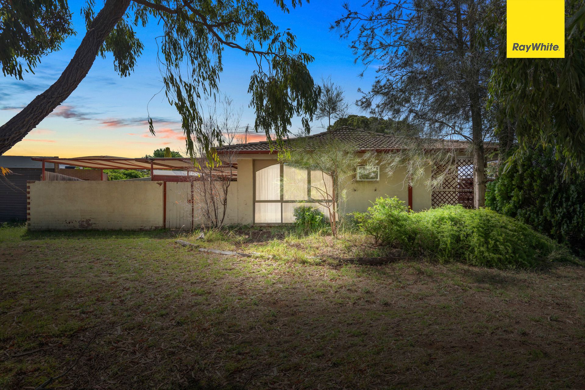 33 Argyll Circuit, Melton West VIC 3337