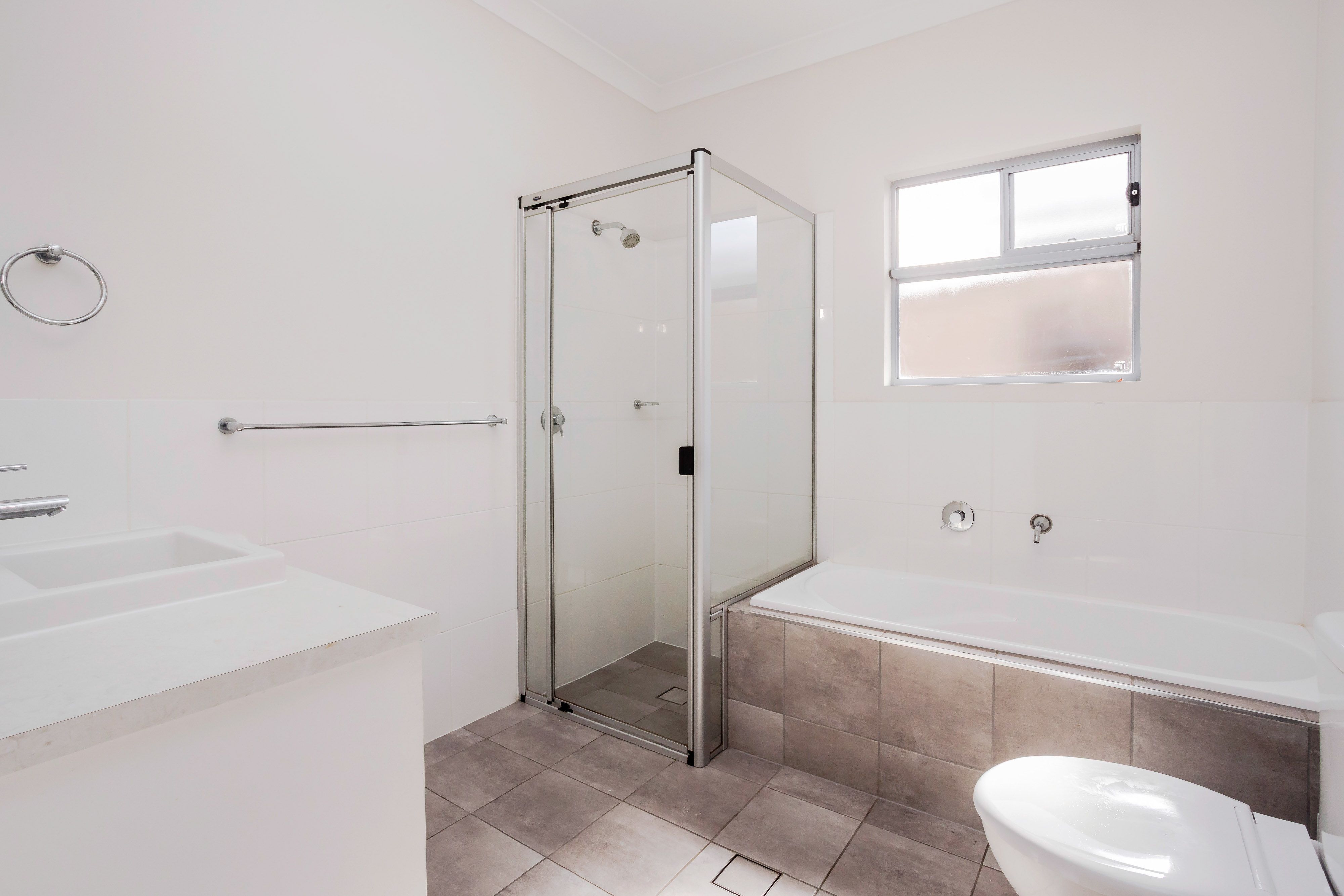 20 Walter Avenue — photo 10 of 12