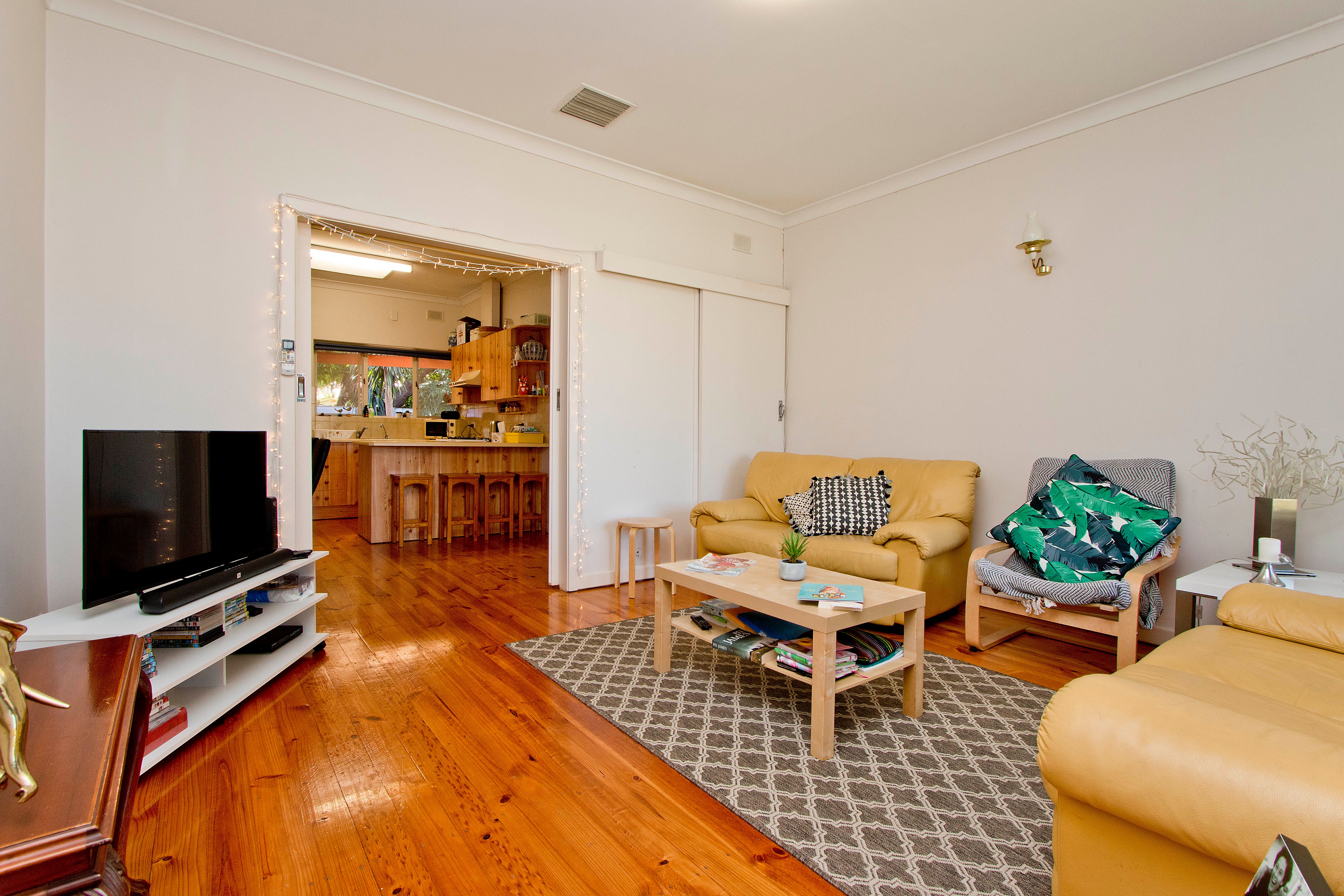 2/9 Ayton Avenue, Fulham, SA 5024
