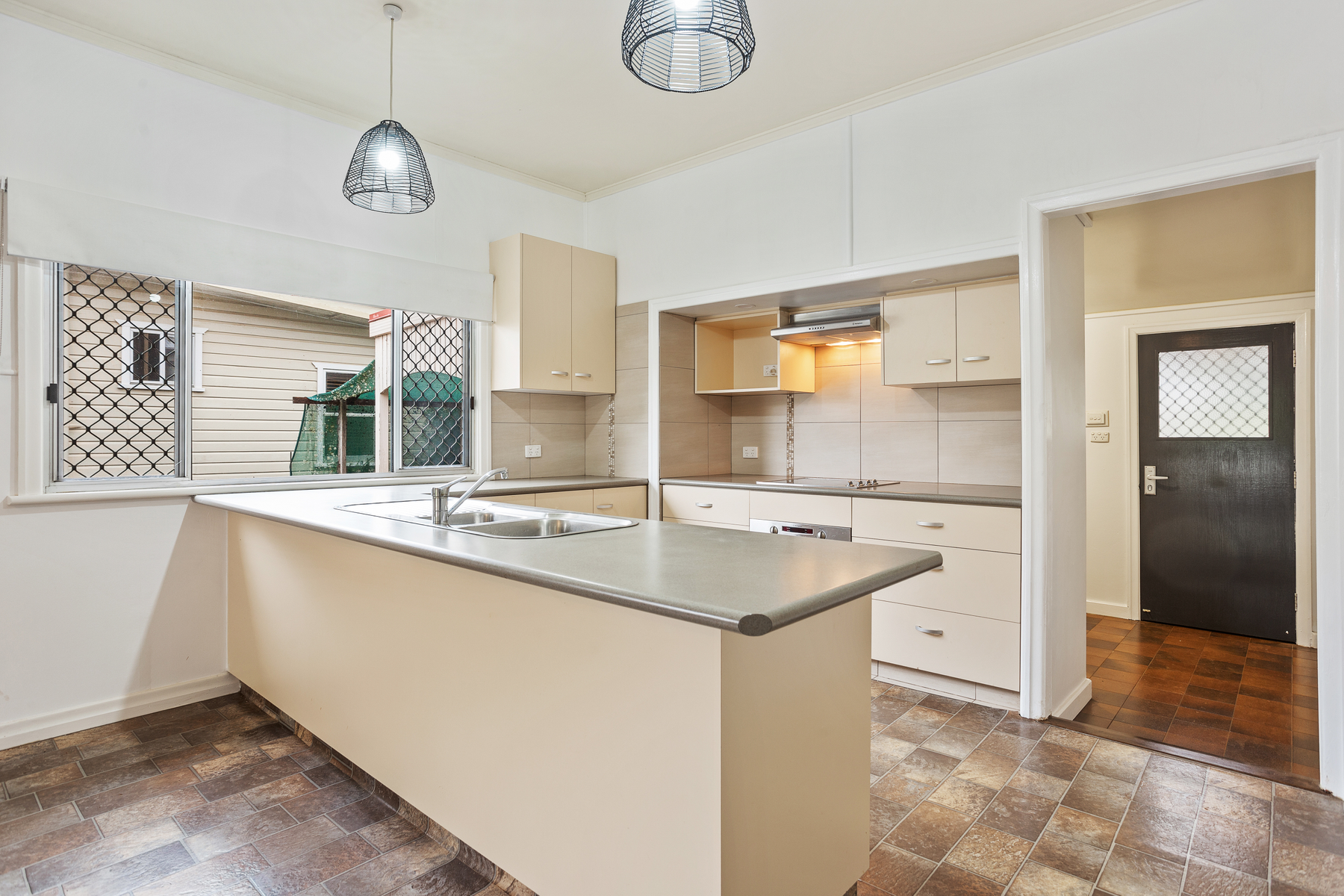 106 Perth Street, South Toowoomba, QLD 4350