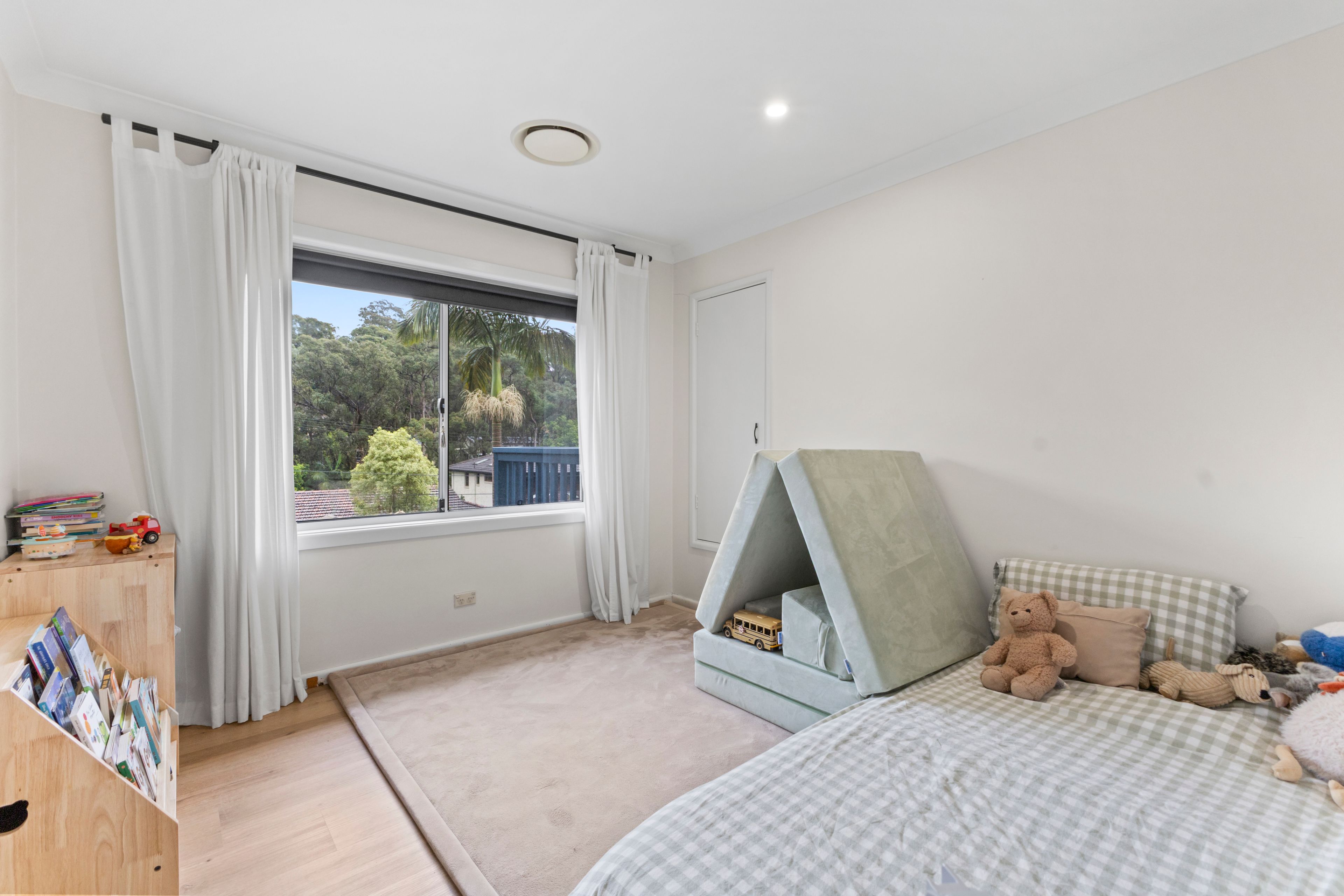 11 Derribong Place — photo 11 of 12