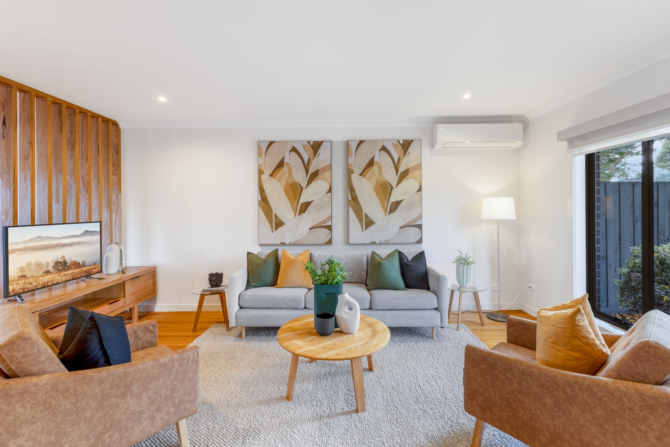 60 Mahoneys Road, Forest Hill, VIC 3131