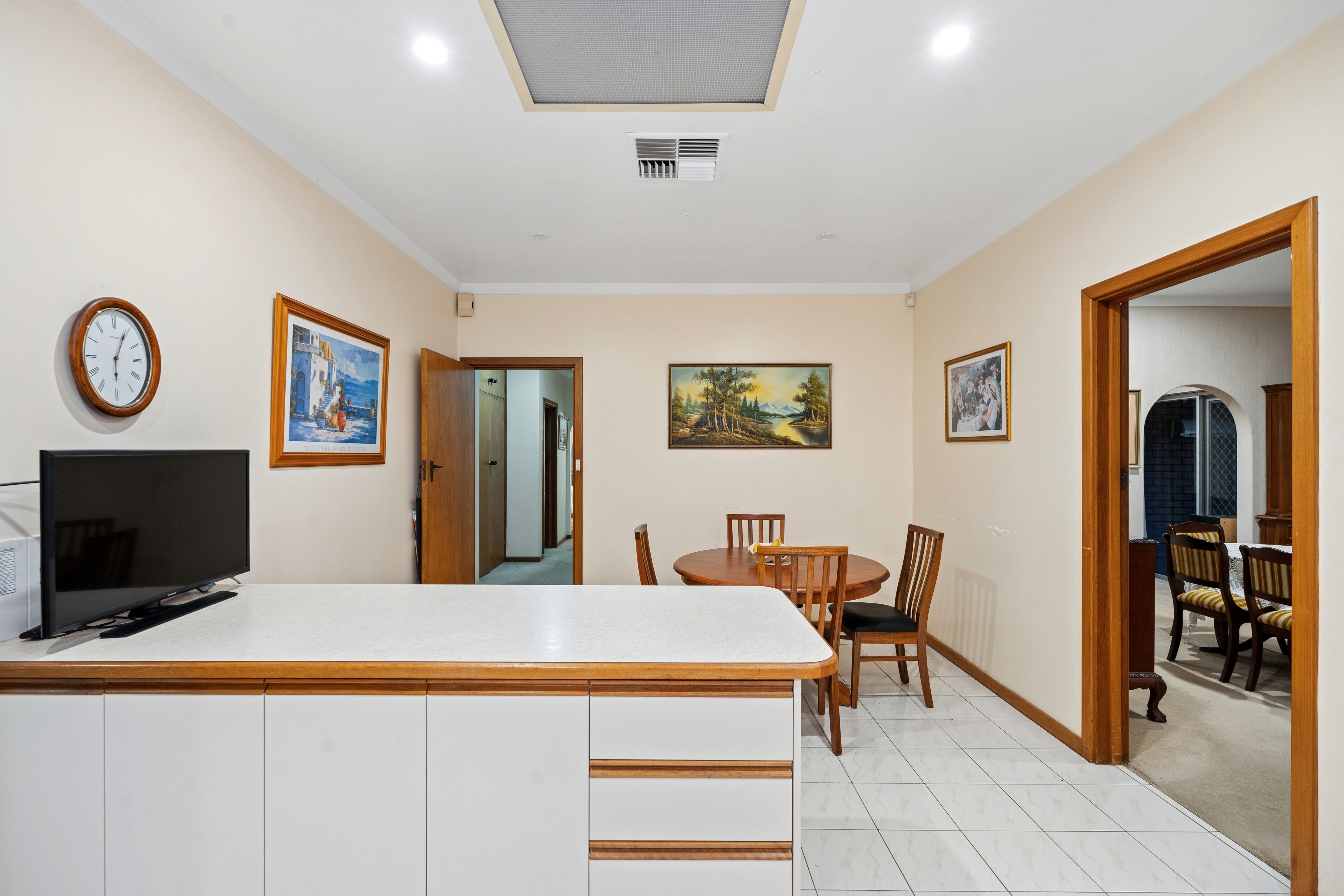 10 Crowea Street — photo 16 of 28