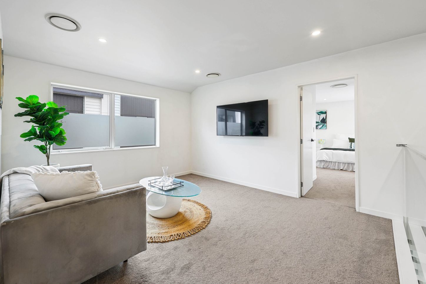 25B Tudor Place, Henderson, Waitakere City