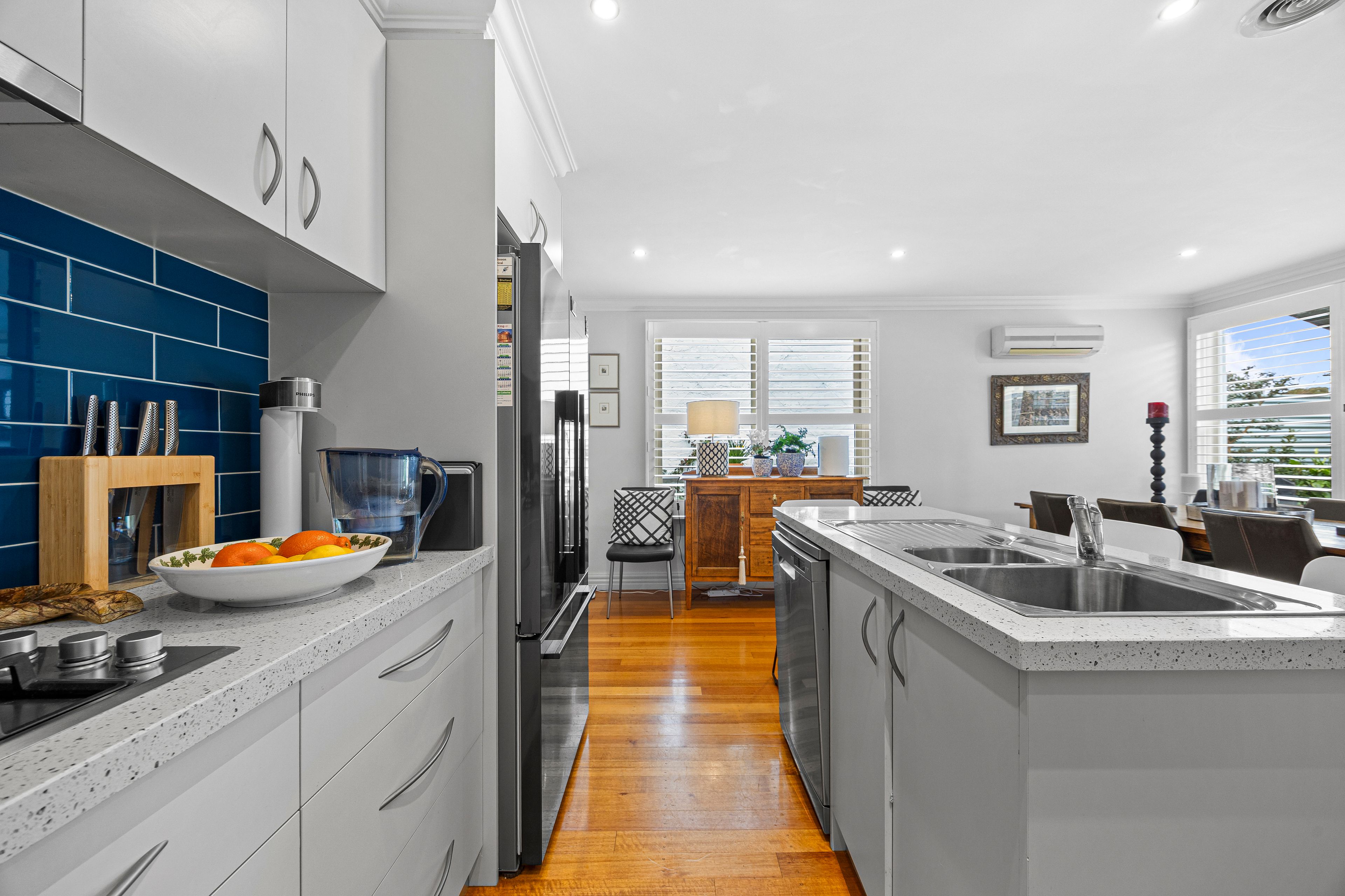 118 Victoria Street — photo 8 of 30
