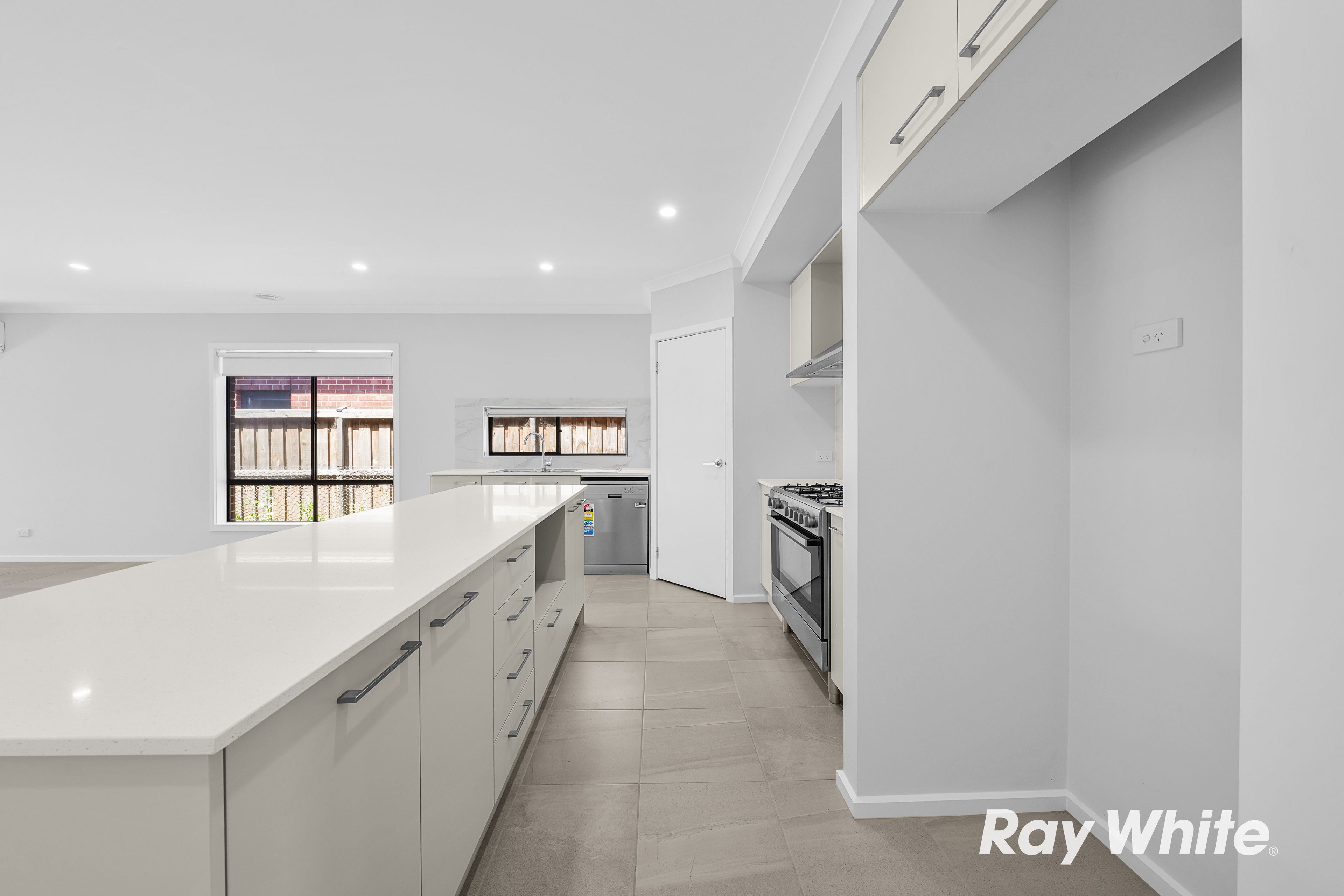 53 Langford Road — photo 3 of 16