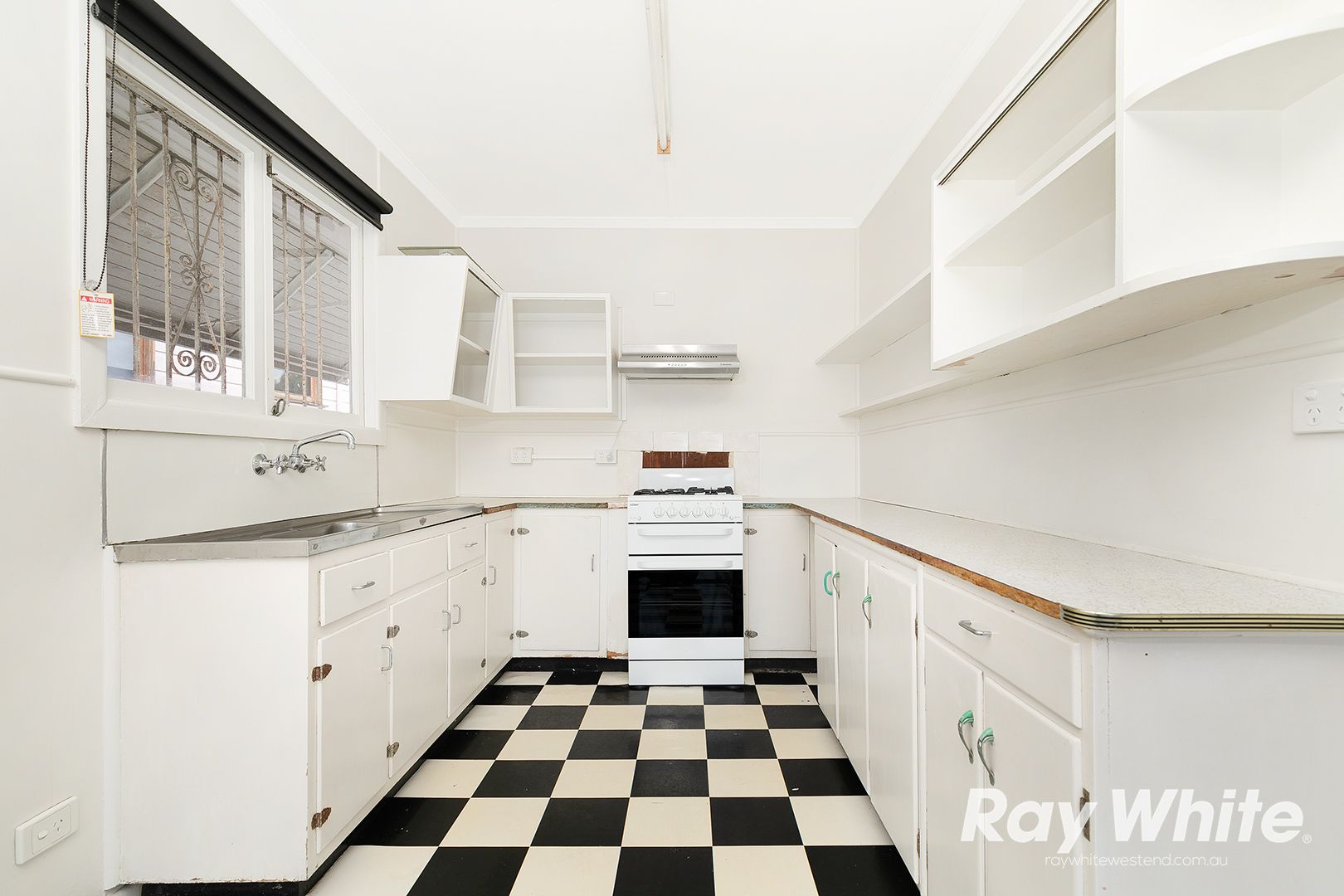 43 Blackmore Street, Windsor, QLD 4030