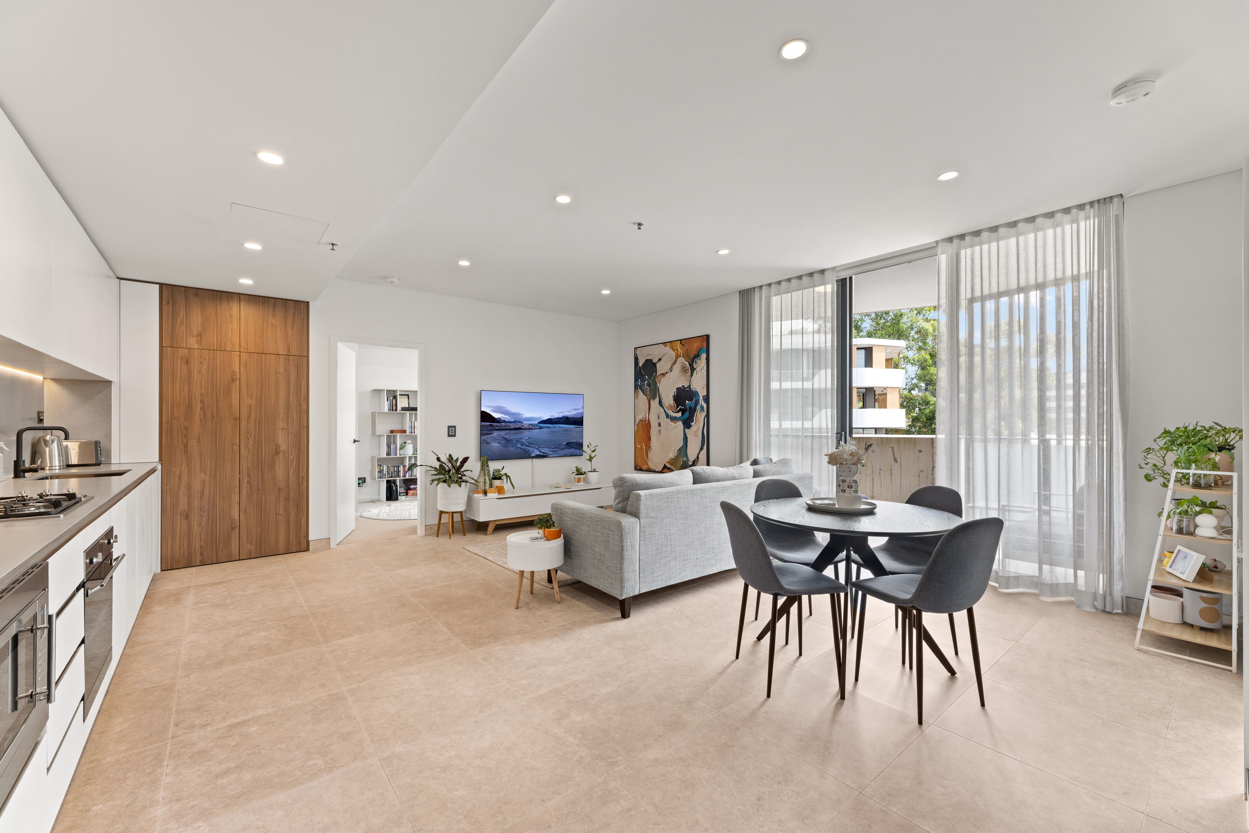 404/2 Higherdale Avenue, Miranda, NSW 2228