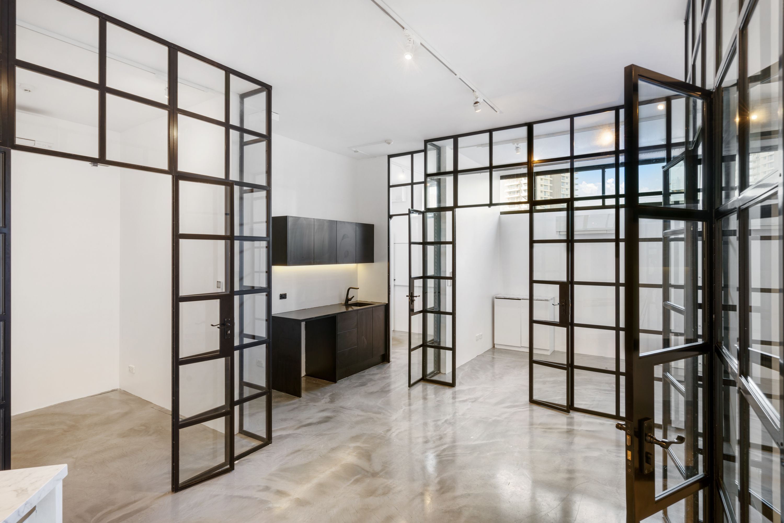 143A/33 Thornton Street, Surfers Paradise, QLD 4217