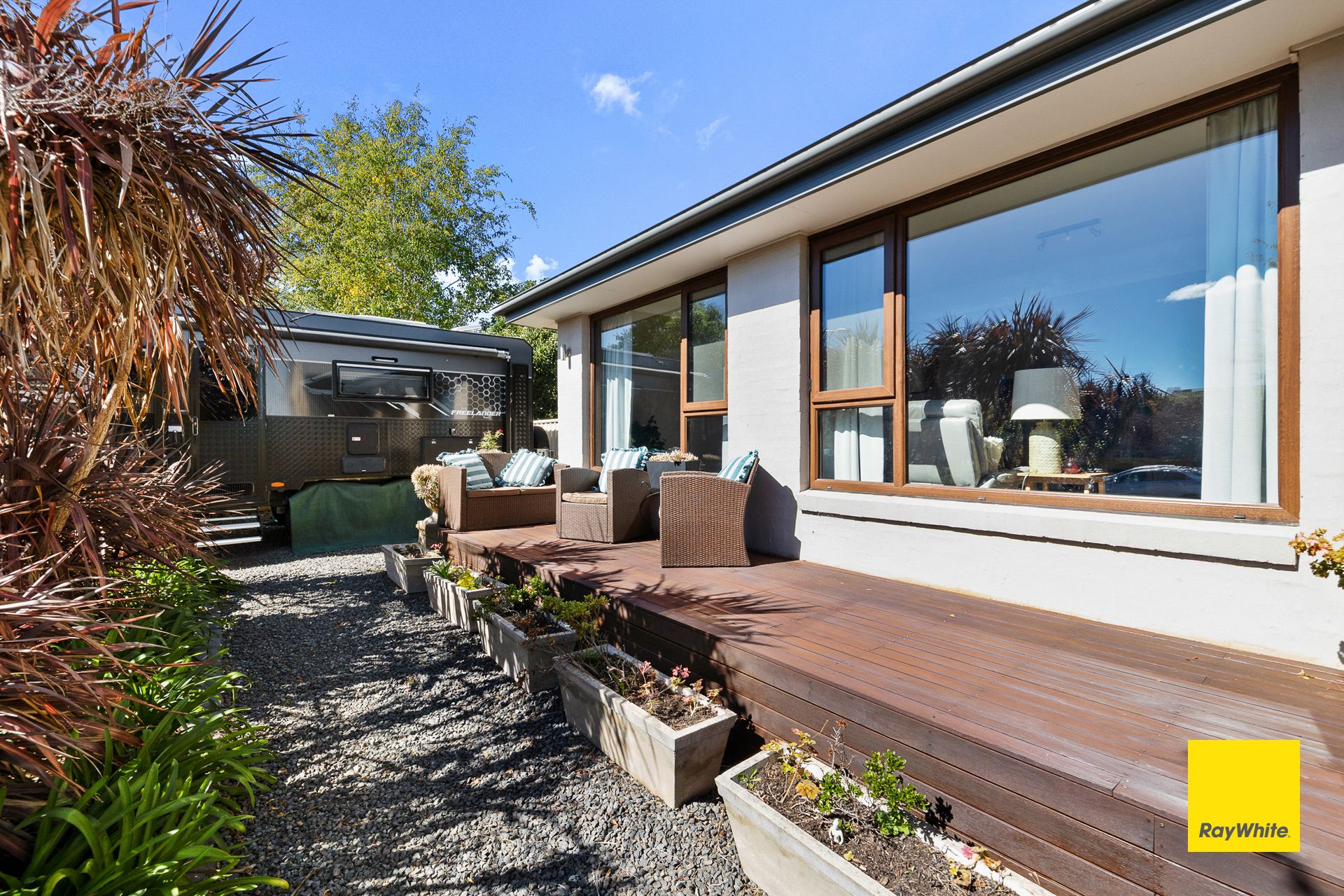 22 Larmer Street — photo 19 of 25