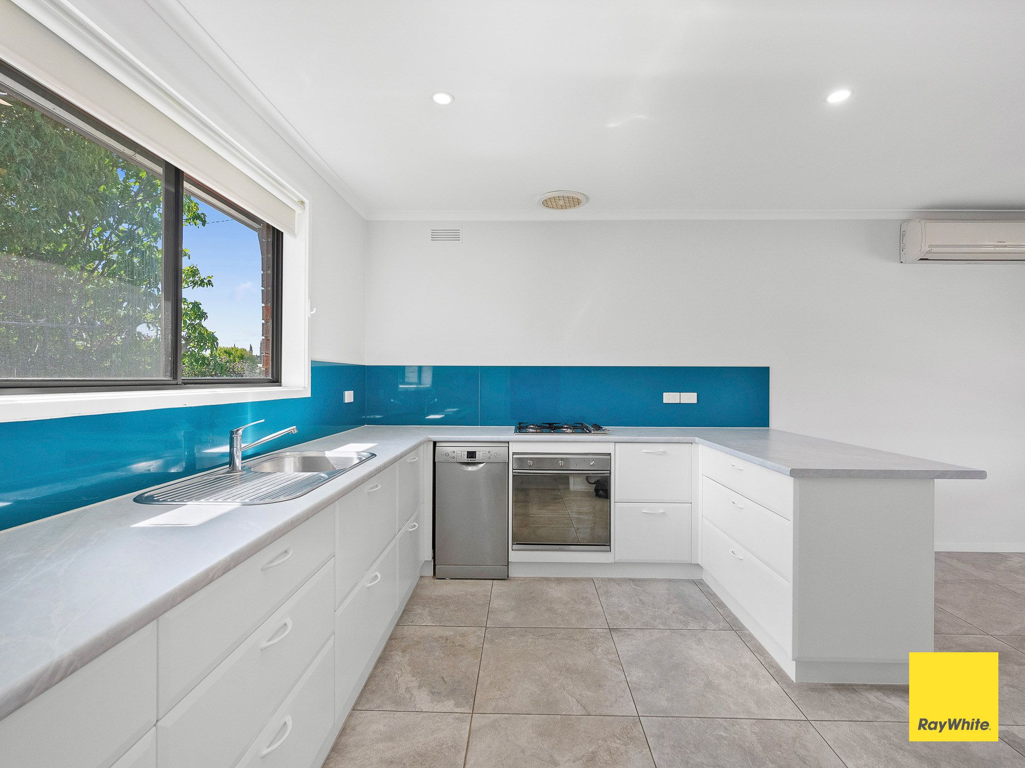 2/3 Violet Street — photo 3 of 16