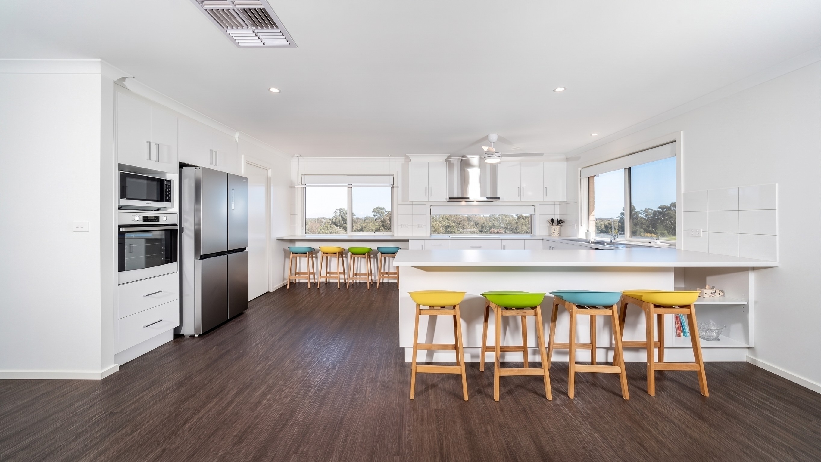 30-32 Scarlett Street, Avenel, VIC 3664