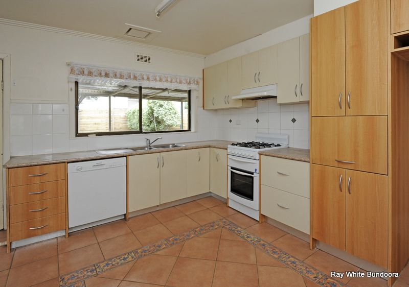 1 Brownhill Street, BUNDOORA, VIC 3083