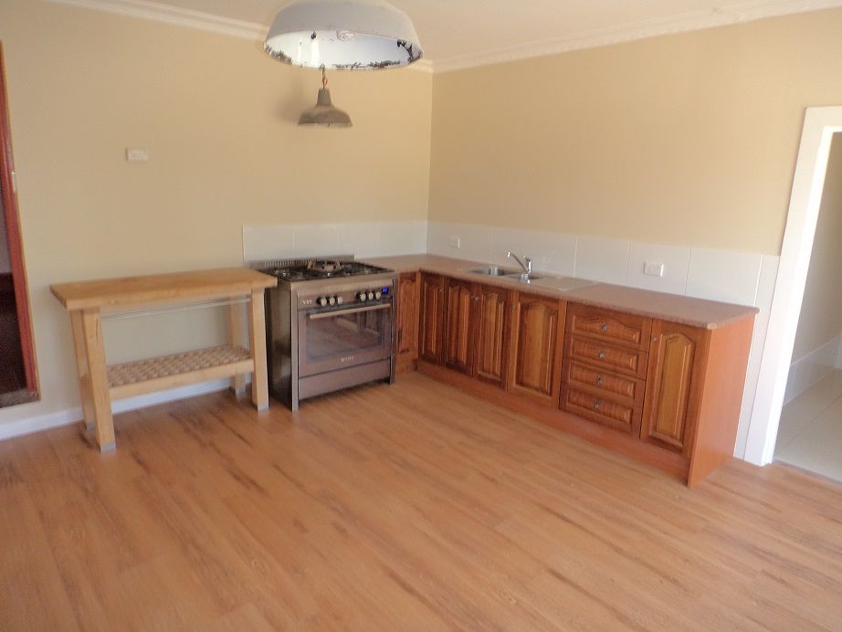 403 Auburn Street, Goulburn, NSW 2580