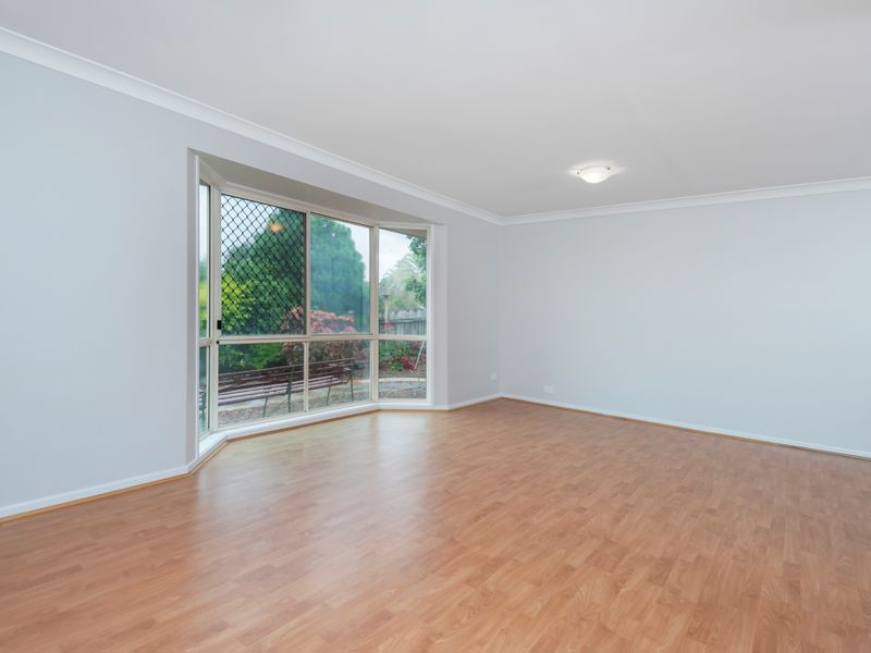 5 Kalbarri Rise, Regents Park, QLD 4118