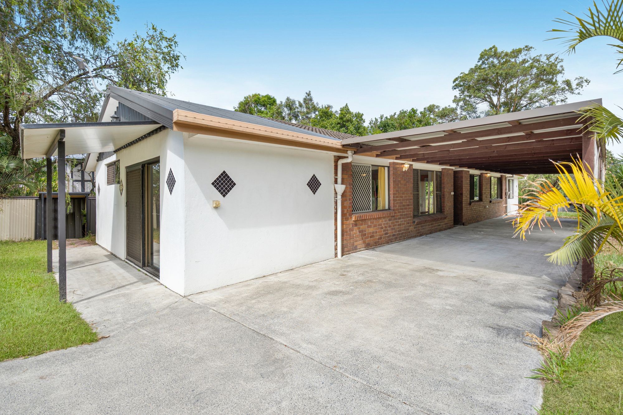 3 Broadmere Street, Annerley, QLD 4103