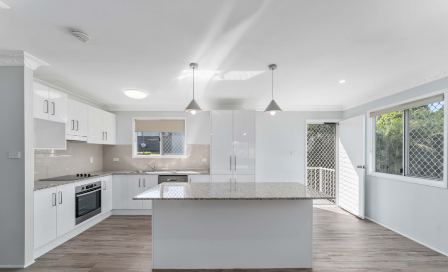 7 Schofield Street, The Range, QLD 4700