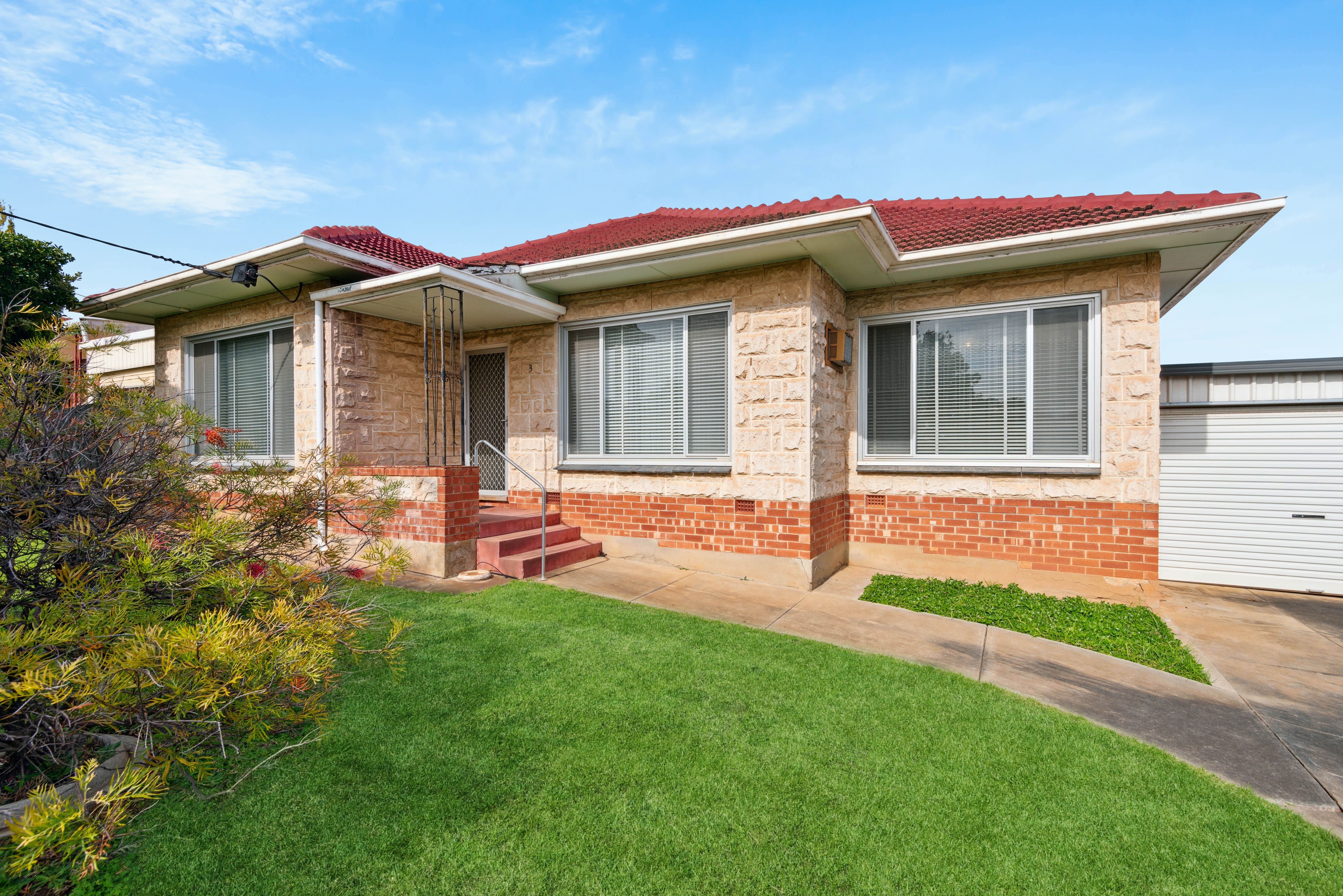 3 Jolly Avenue, Northfield, SA 5085